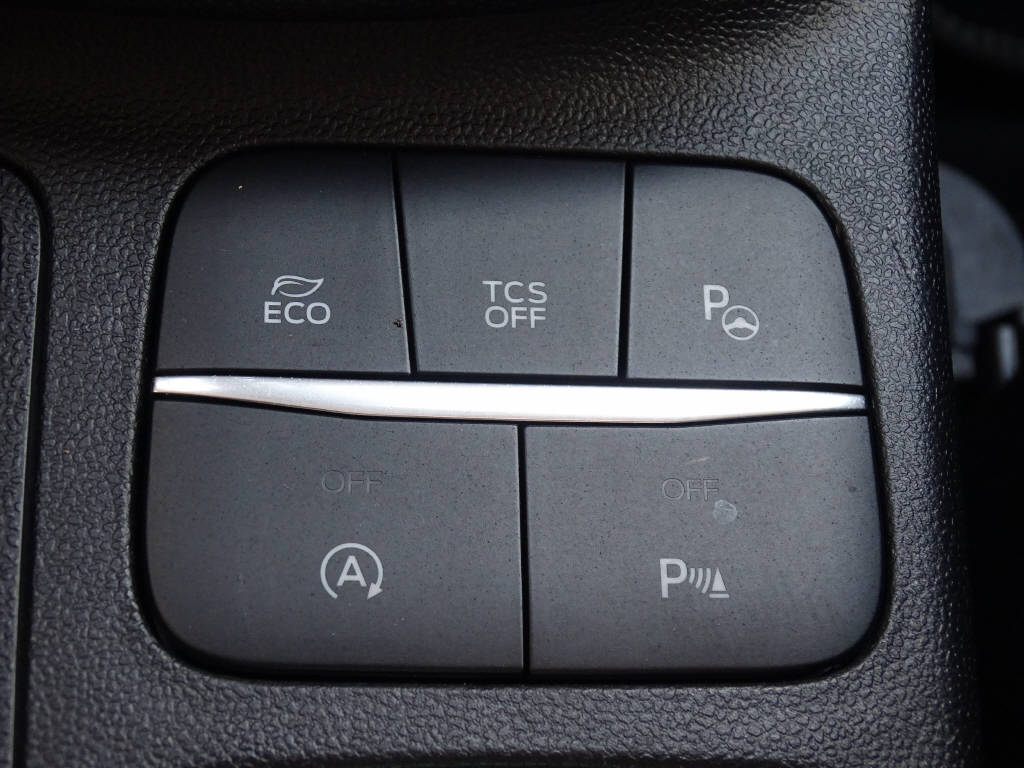 FORD Fiesta 1.0 EcoB 140 ST-Line-image-15