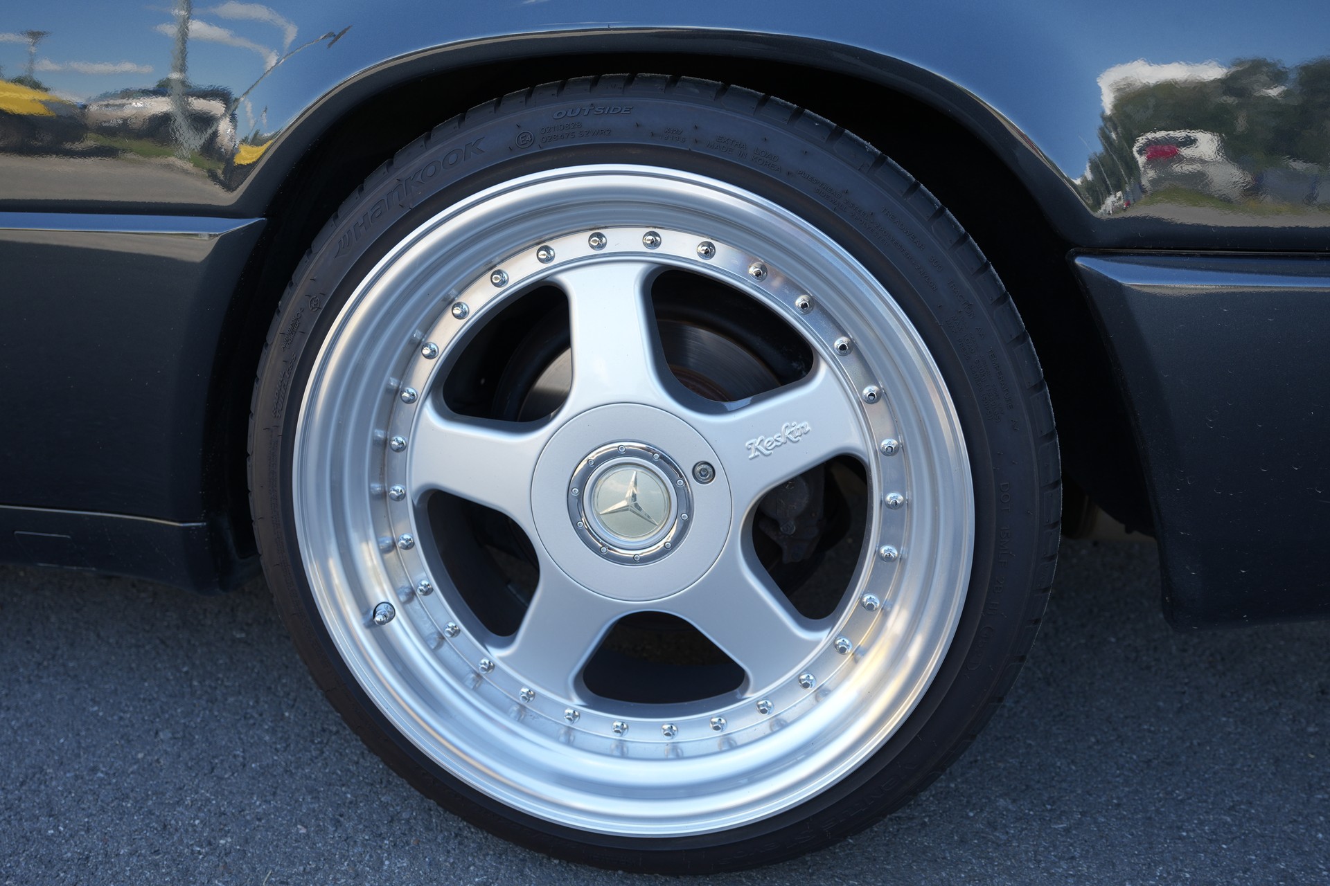 MERCEDES-BENZ 300 CE-image-11