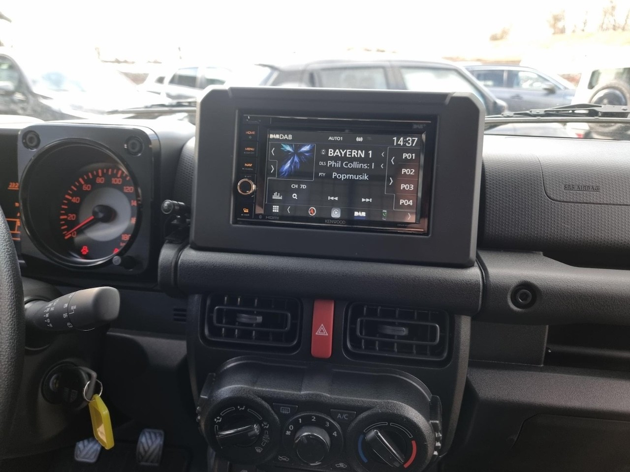 SUZUKI JIMNY 1.5 COMPACT+ 4x4 | 2 PLATZER | MANUEL | NAVIGATION-image-13