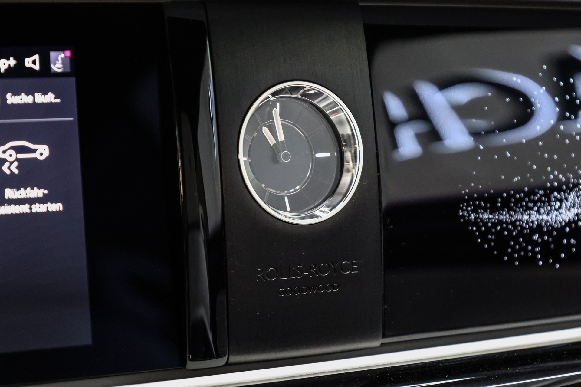 ROLLS-ROYCE Spectre-image-46