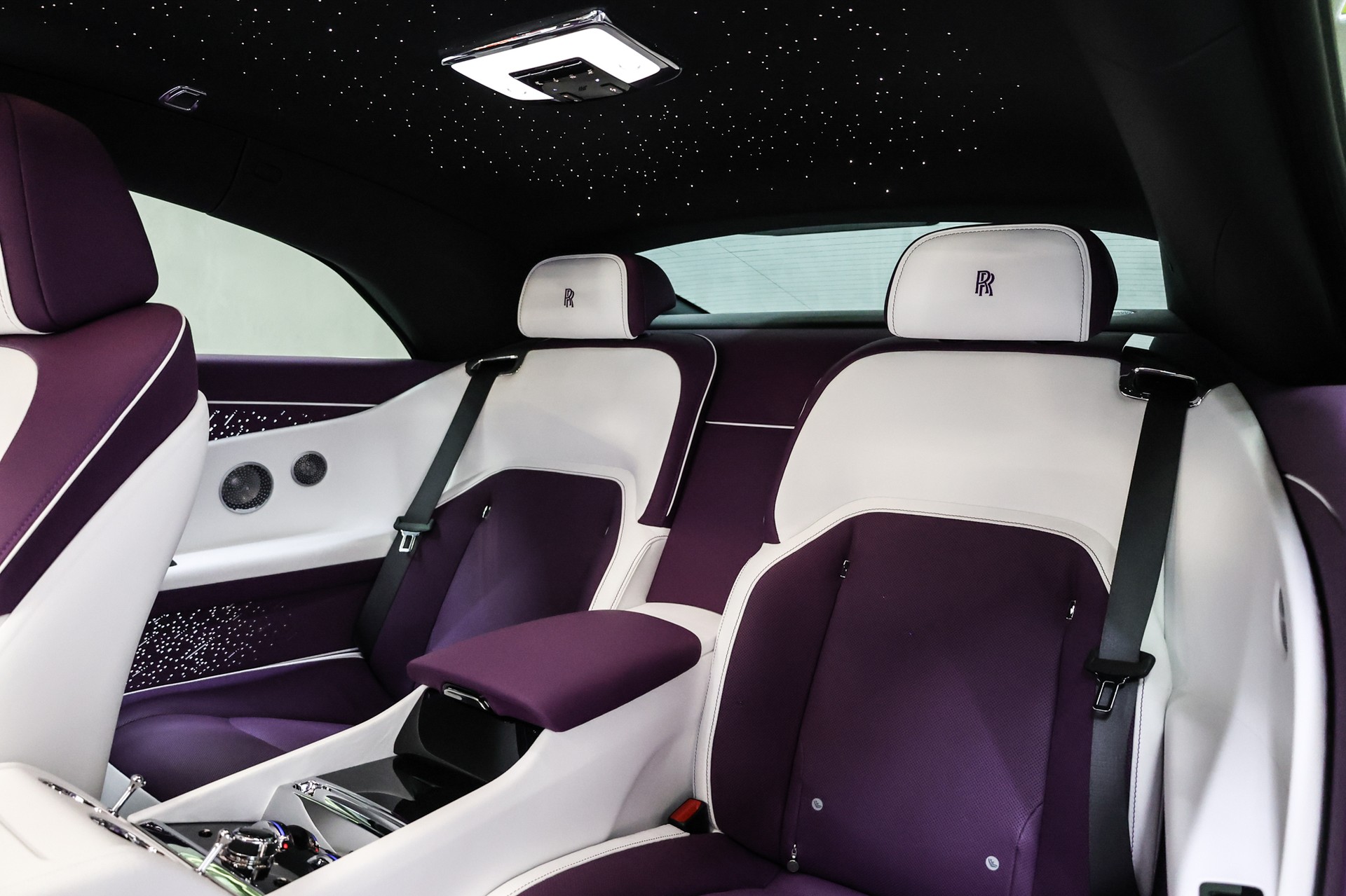 ROLLS-ROYCE Spectre-image-40