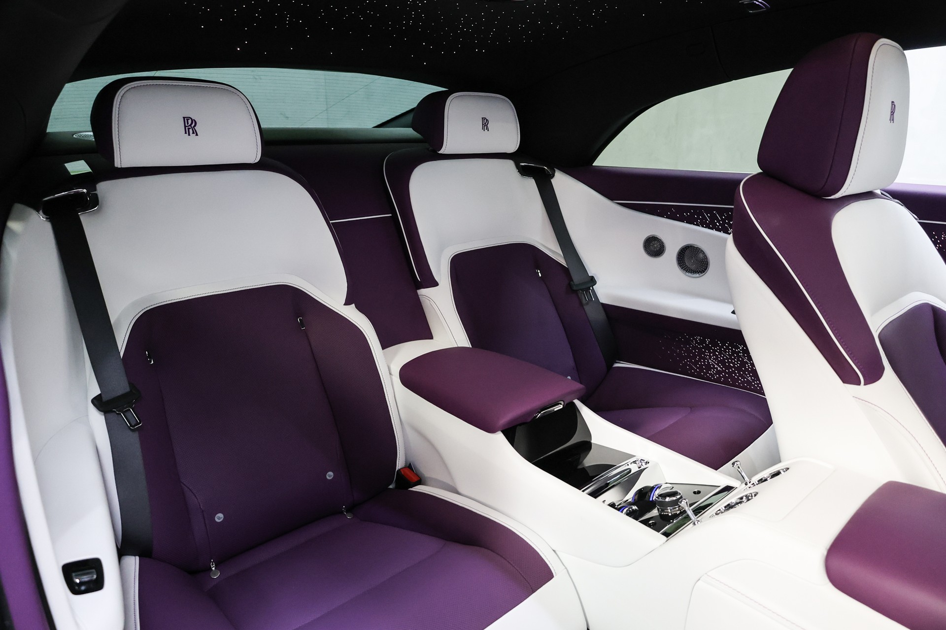 ROLLS-ROYCE Spectre-image-38