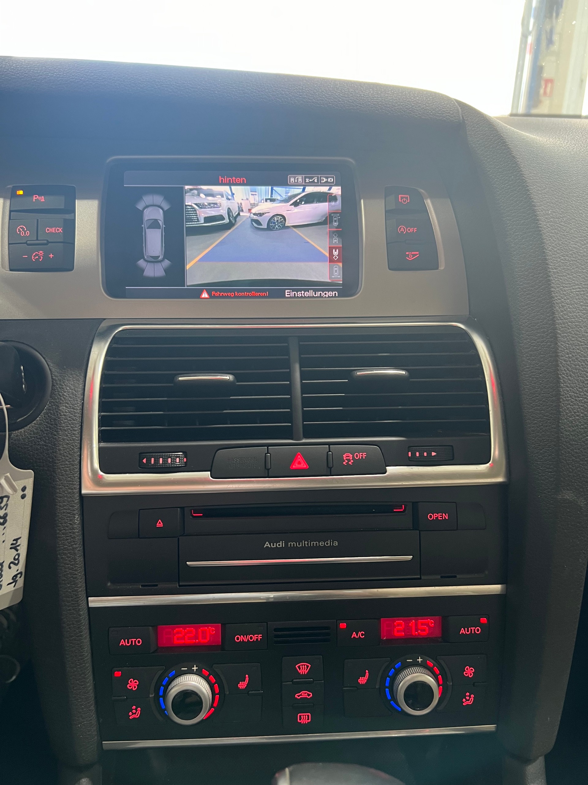 AUDI Q7 3.0 TDI quattro**Panodach,Rückfahrtkamera,BOSE**-image-11