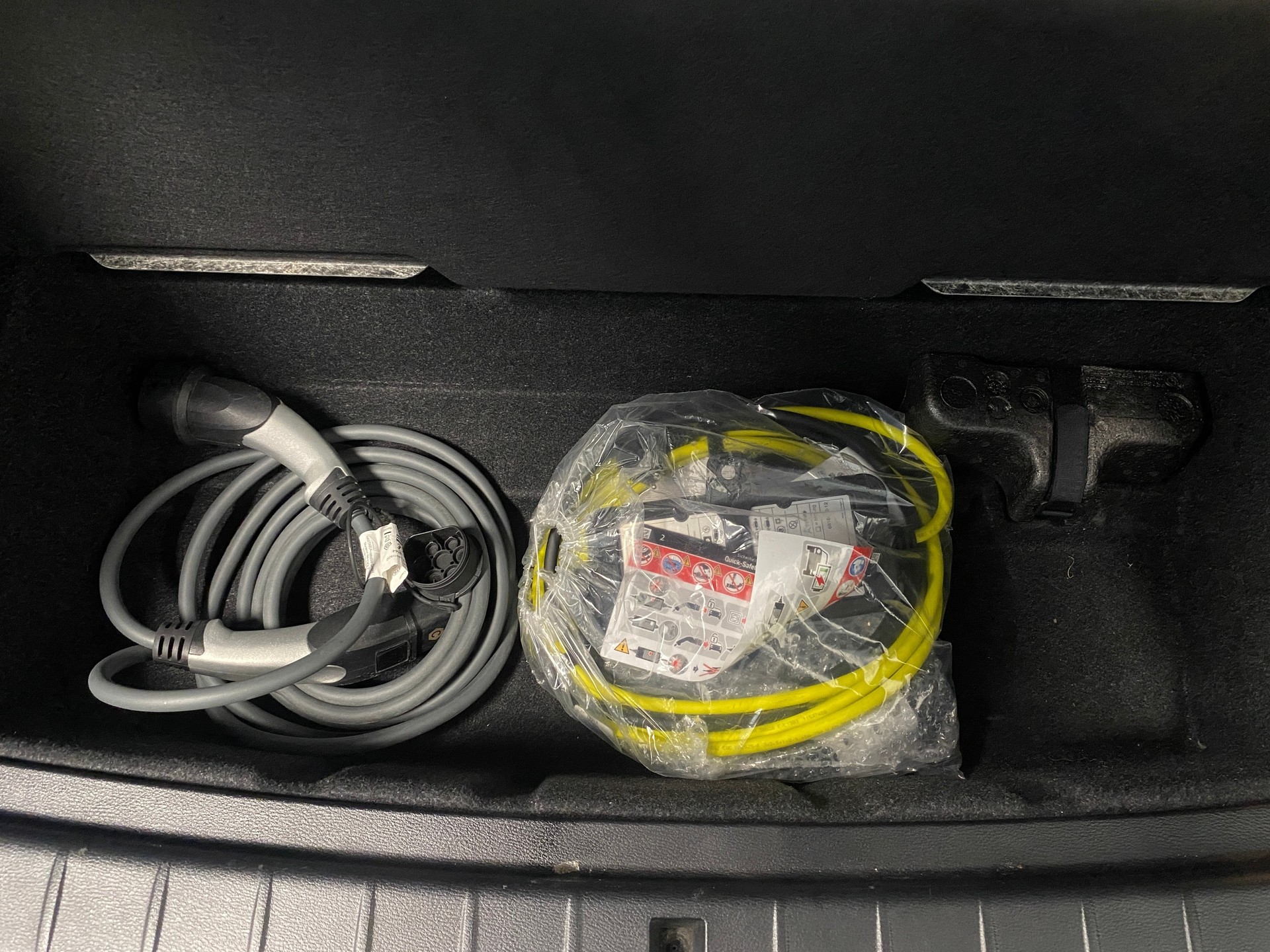 BMW X1 xDrive 25e Steptronic-image-14