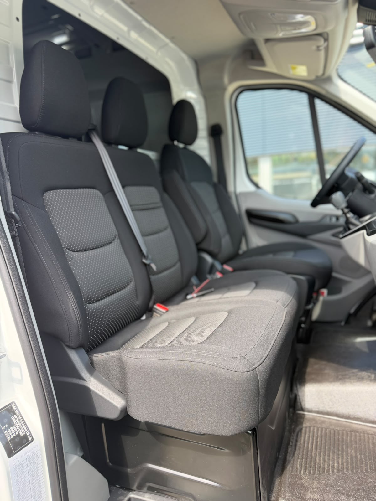 MAXUS Deliver 9 Kaw. L3H2 2.0 TD Luxury-image-10