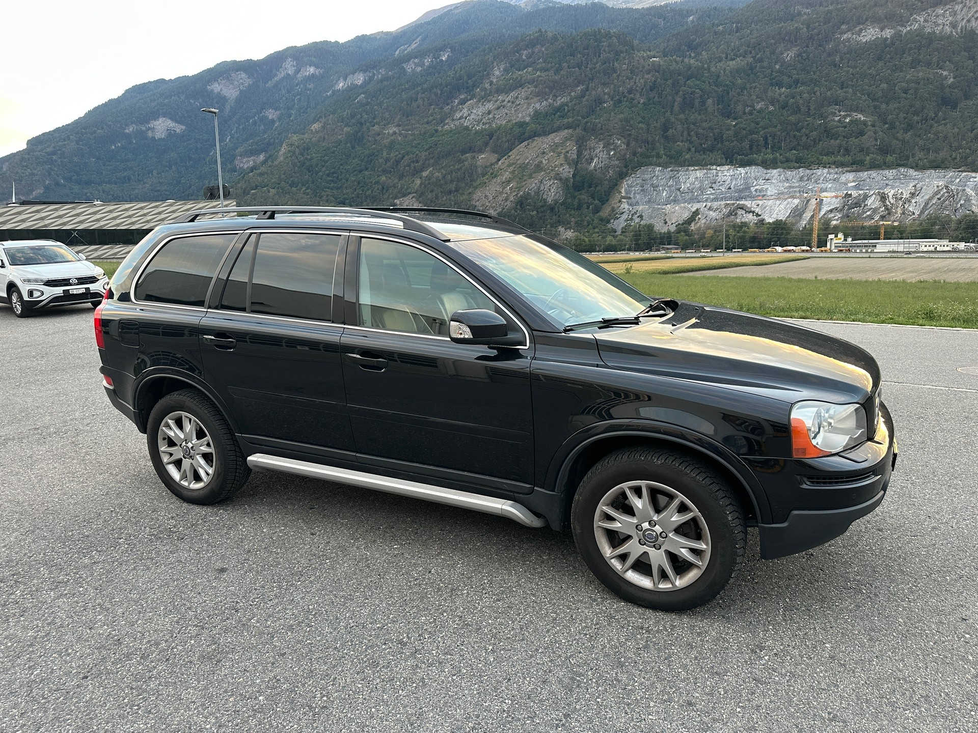 VOLVO XC90 D5 AWD Executive Geartronic-image-8