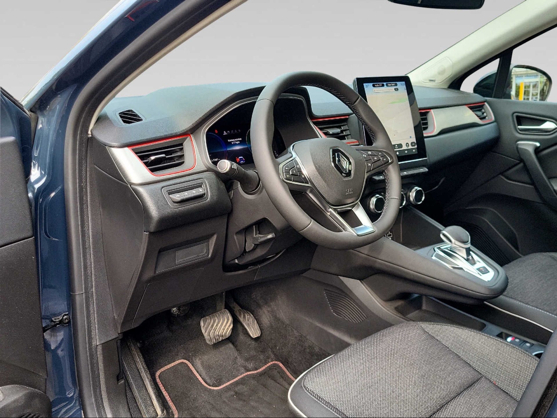 RENAULT Captur-image-3
