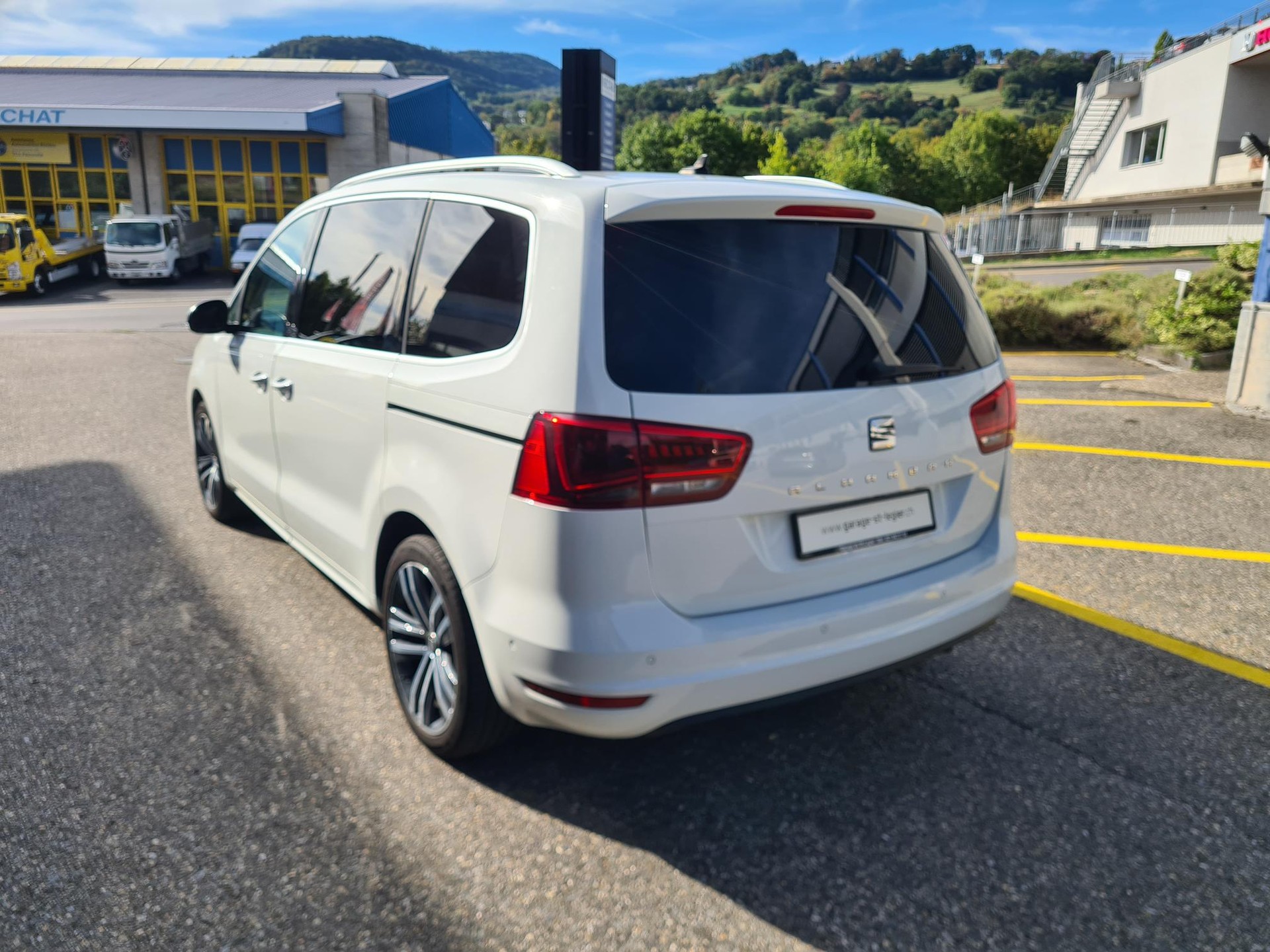 SEAT Alhambra 2.0 TDI FR Line 4Drive - 7 places-image-3