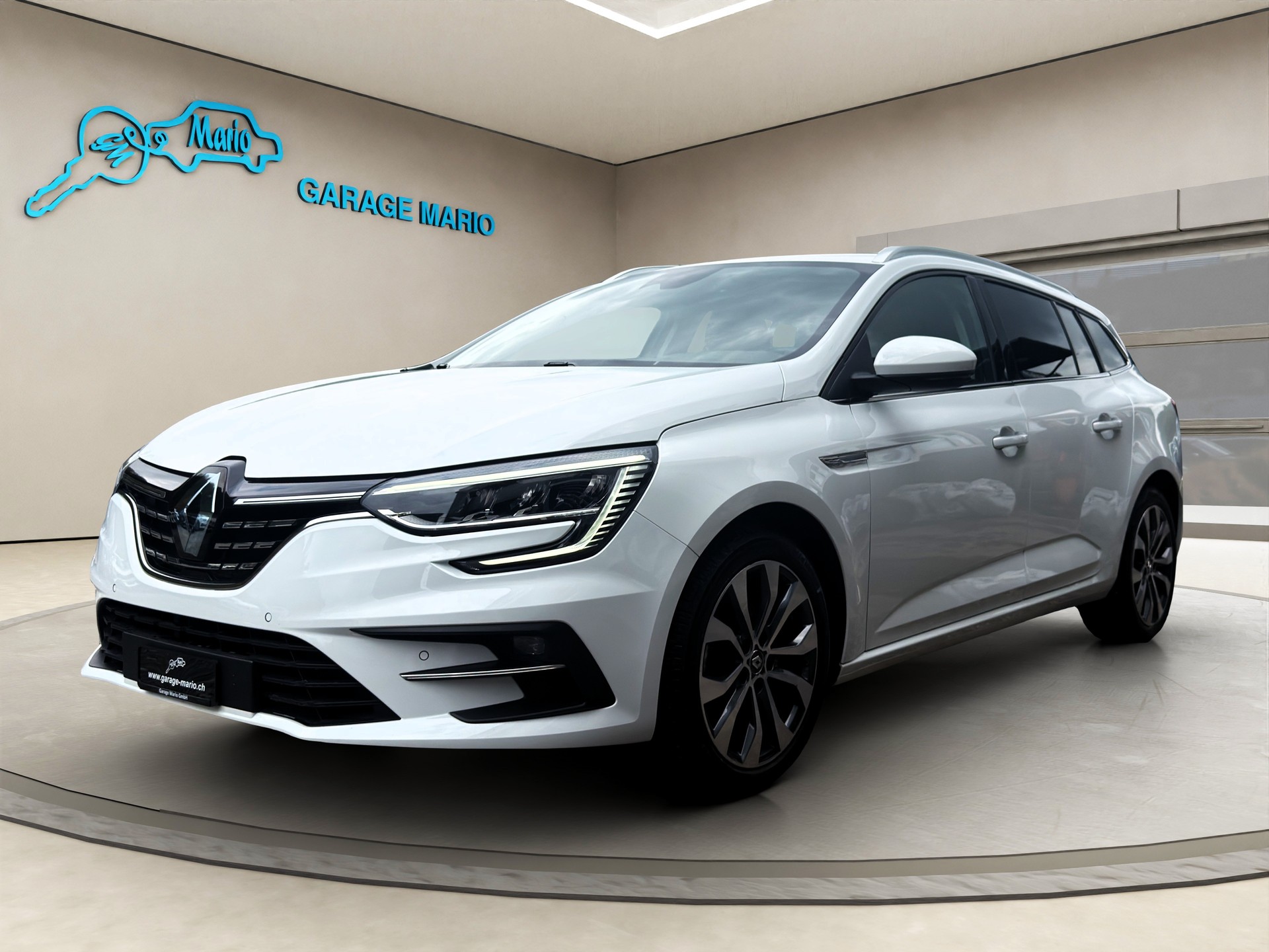 RENAULT Mégane Grandtour 1.3 16V Turbo Techno EDC ✅CH-Fahrzeug & 8-fach bereift auf ALU✅-image-2