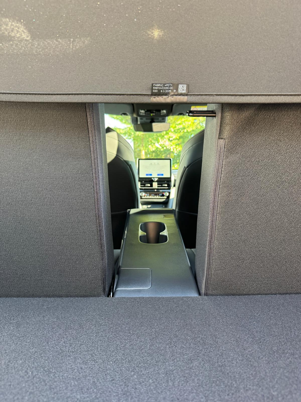 TOYOTA Yaris Cross 1.5 Premium AWDi e-CVT-image-16
