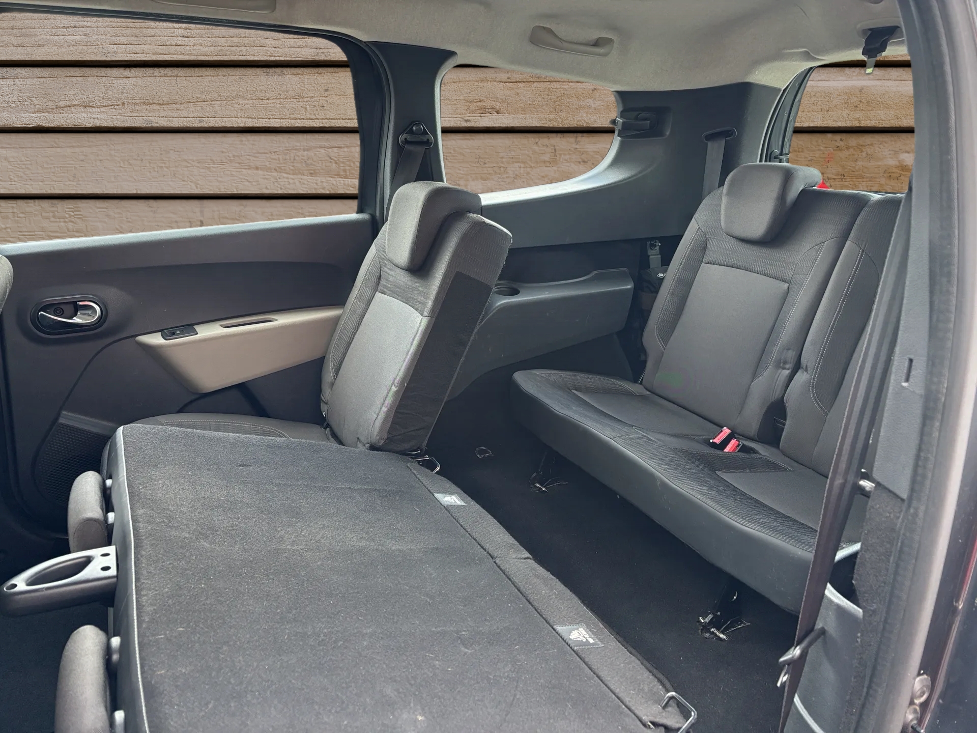 DACIA Lodgy 1.2 Turbo Ambiance 7PL-image-6