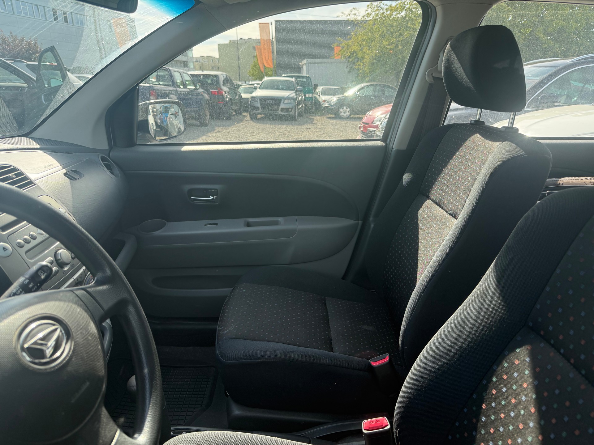 DAIHATSU Sirion 1.3 Automatic-image-5