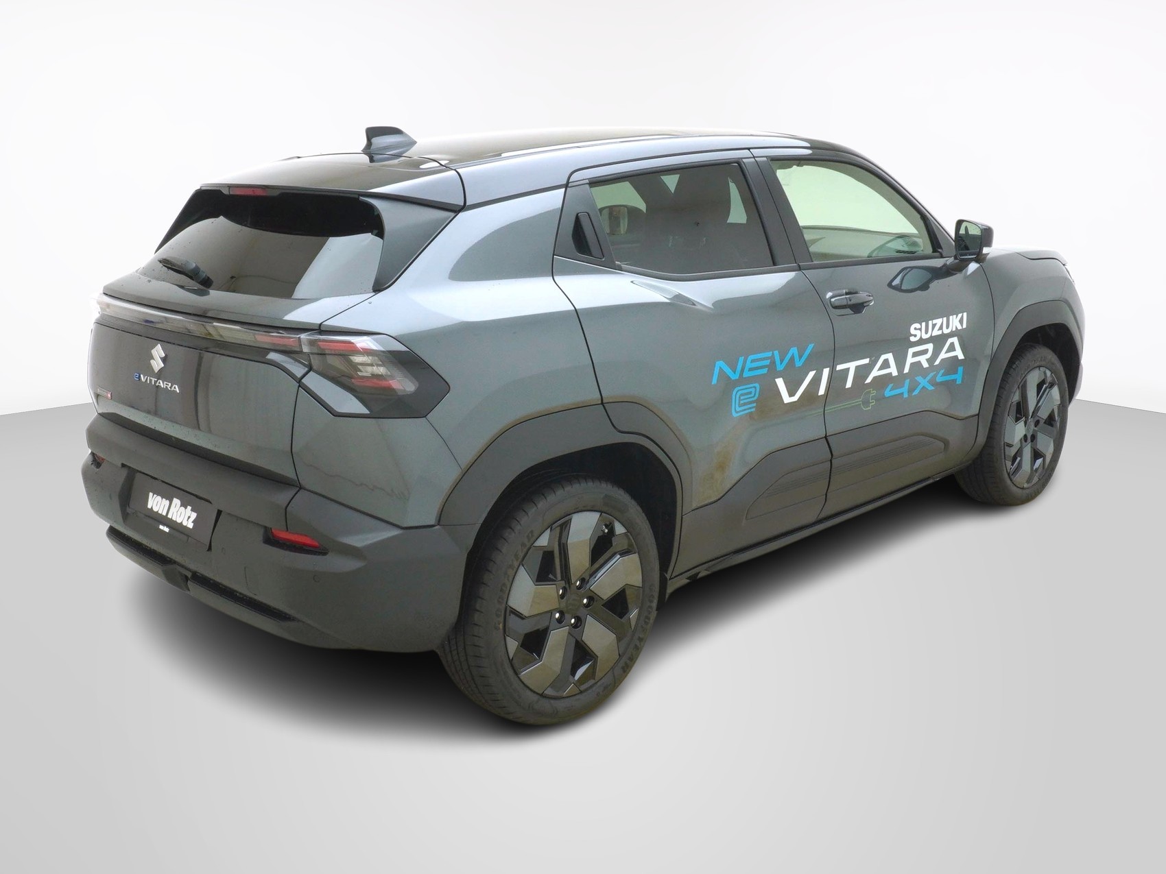 SUZUKI e Vitara Compact Top 4x4-showroom-element-3