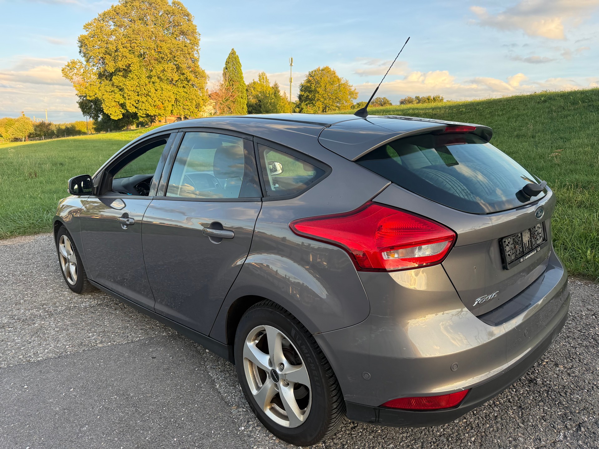 FORD Focus 1.0 SCTi Business-image-8