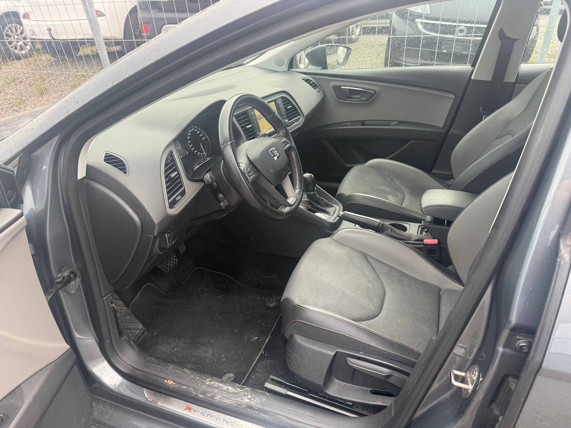 SEAT Leon ST 2.0 TDI X-Perience 4Drive DSG-image-6