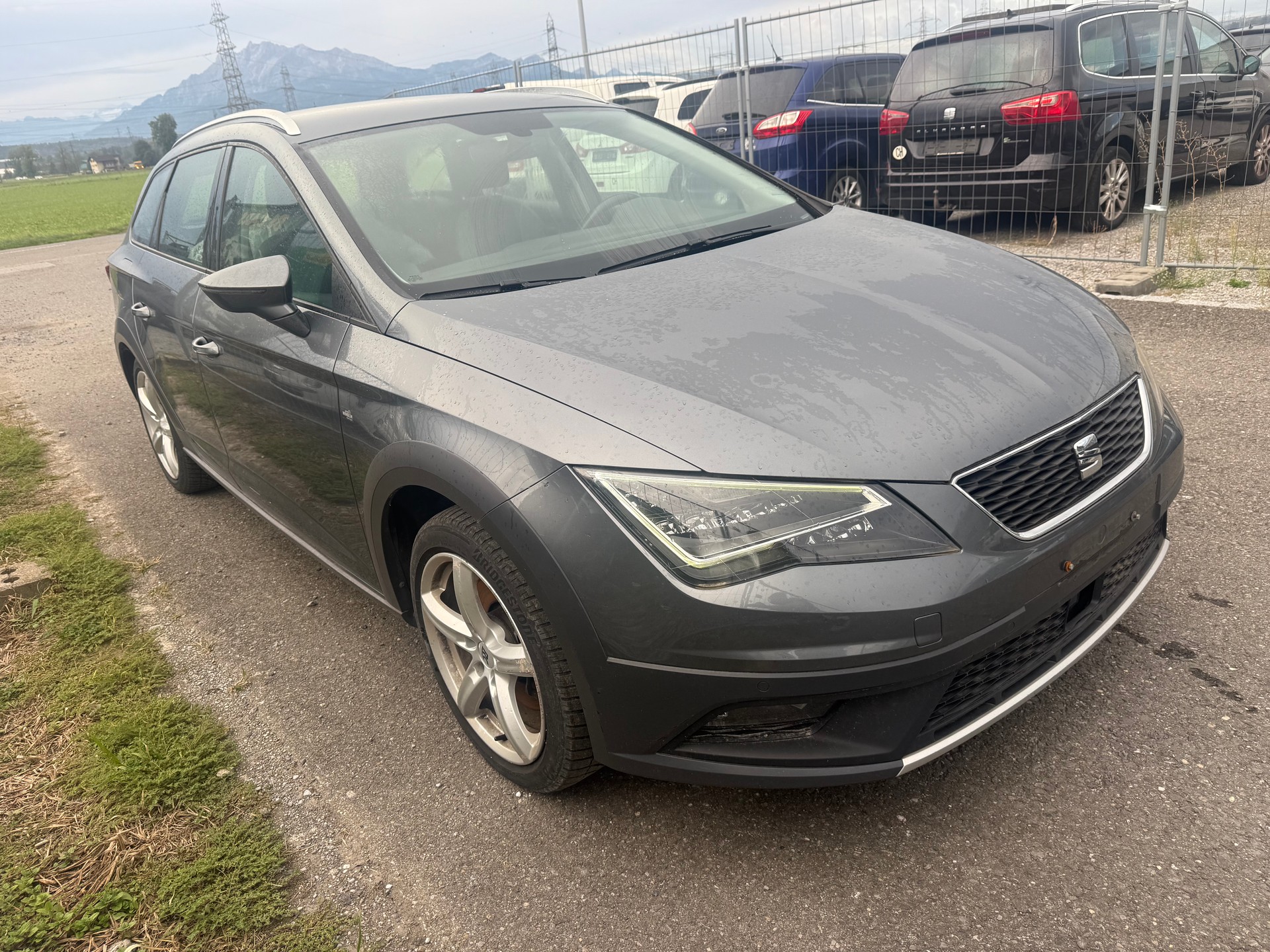 SEAT Leon ST 2.0 TDI X-Perience 4Drive DSG-image-0