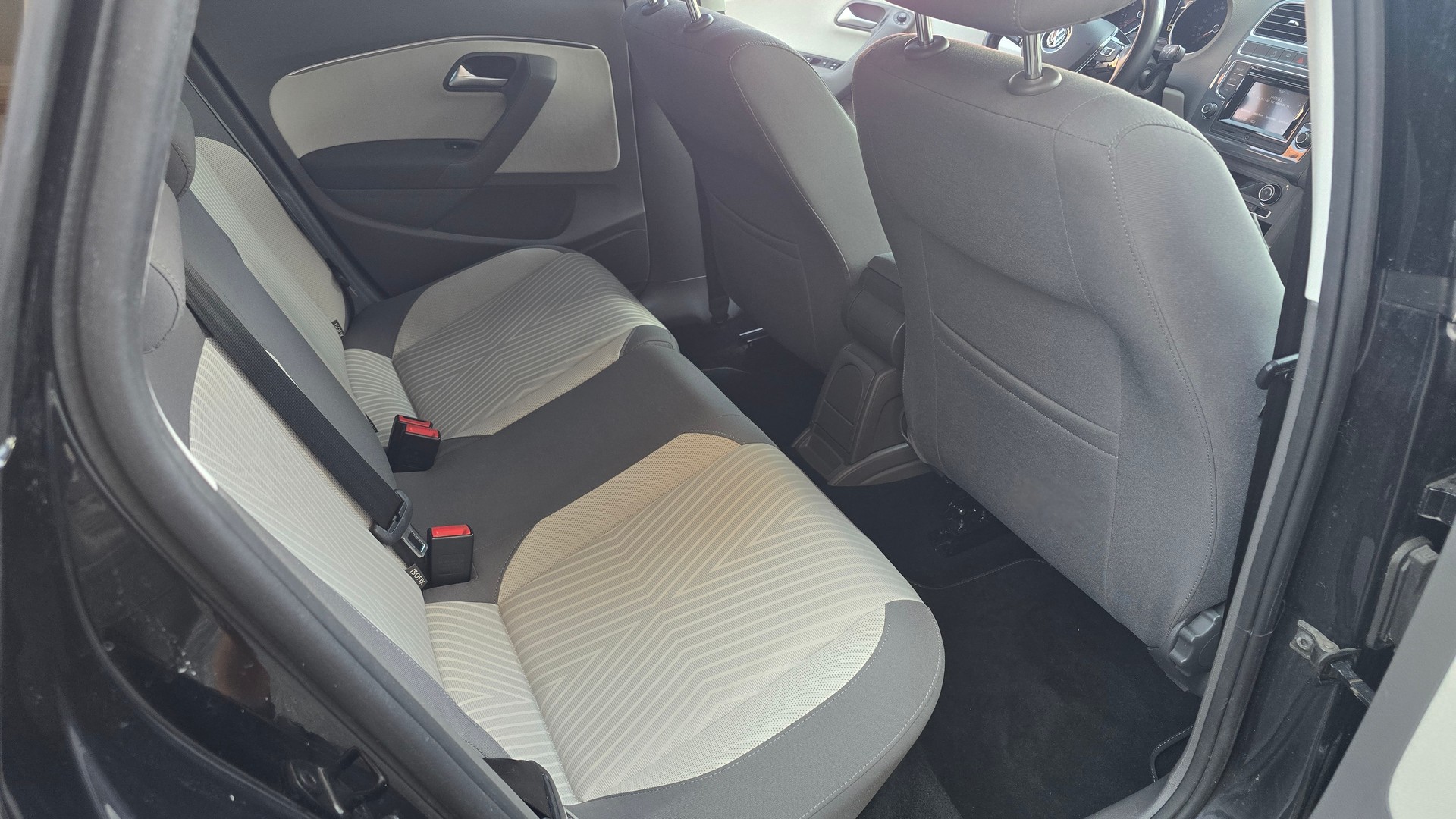 VW Polo 1.2 TSI BMT Comfortline, Zahnriemen neu-image-15