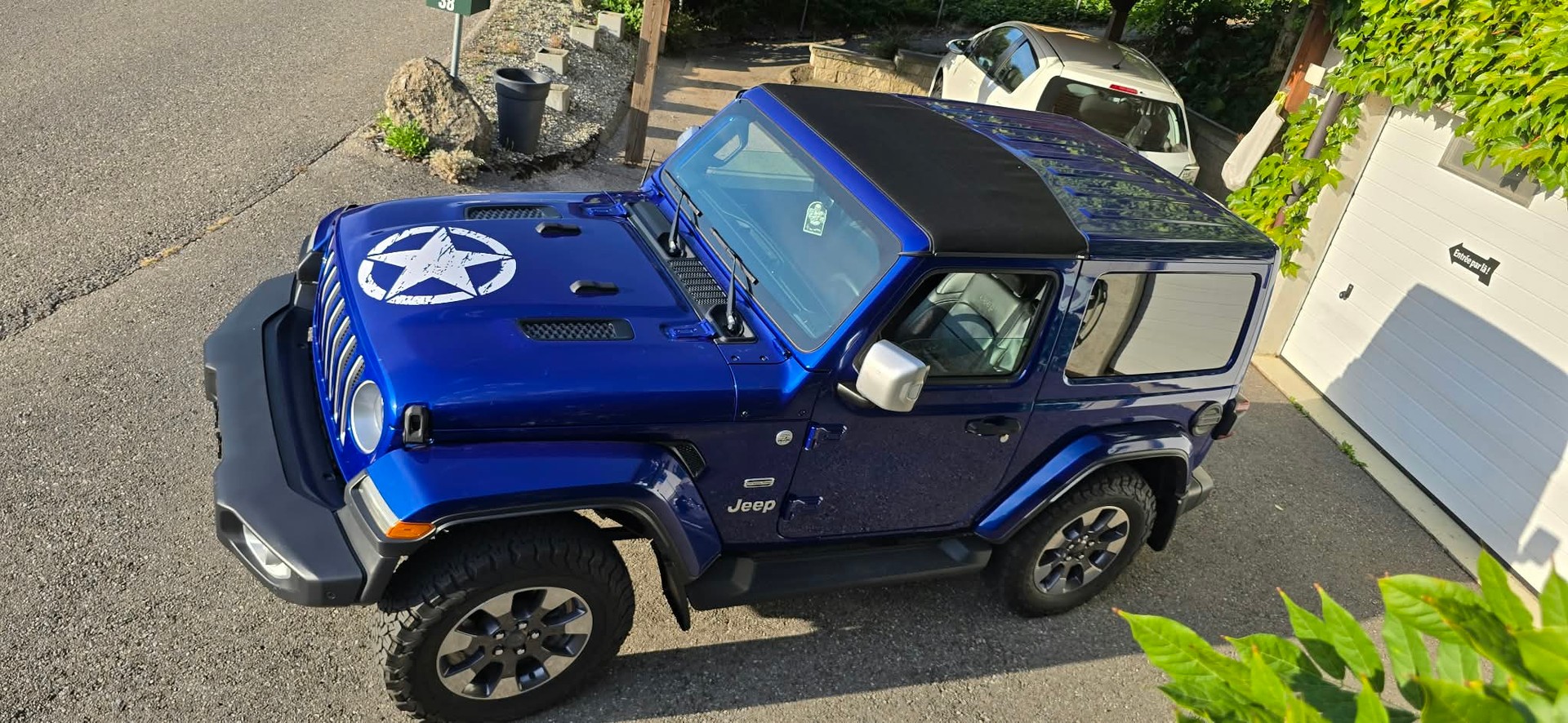 JEEP Wrangler 2.0 Sahara Automatic-image-1