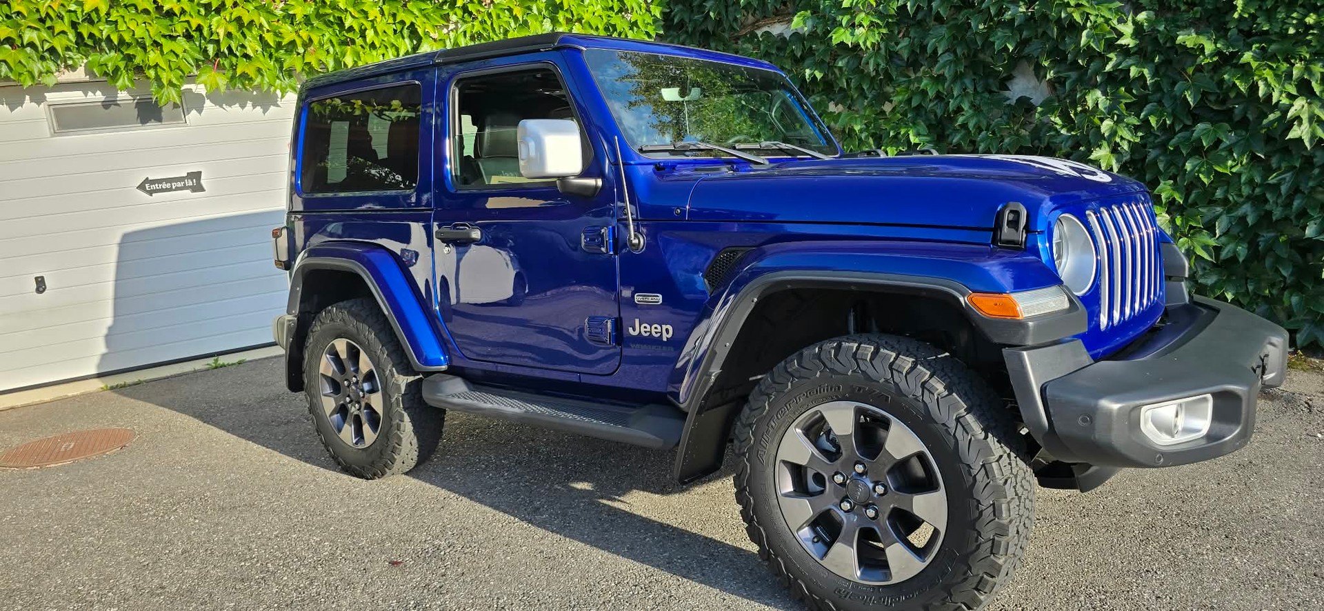 JEEP Wrangler 2.0 Sahara Automatic-image-6