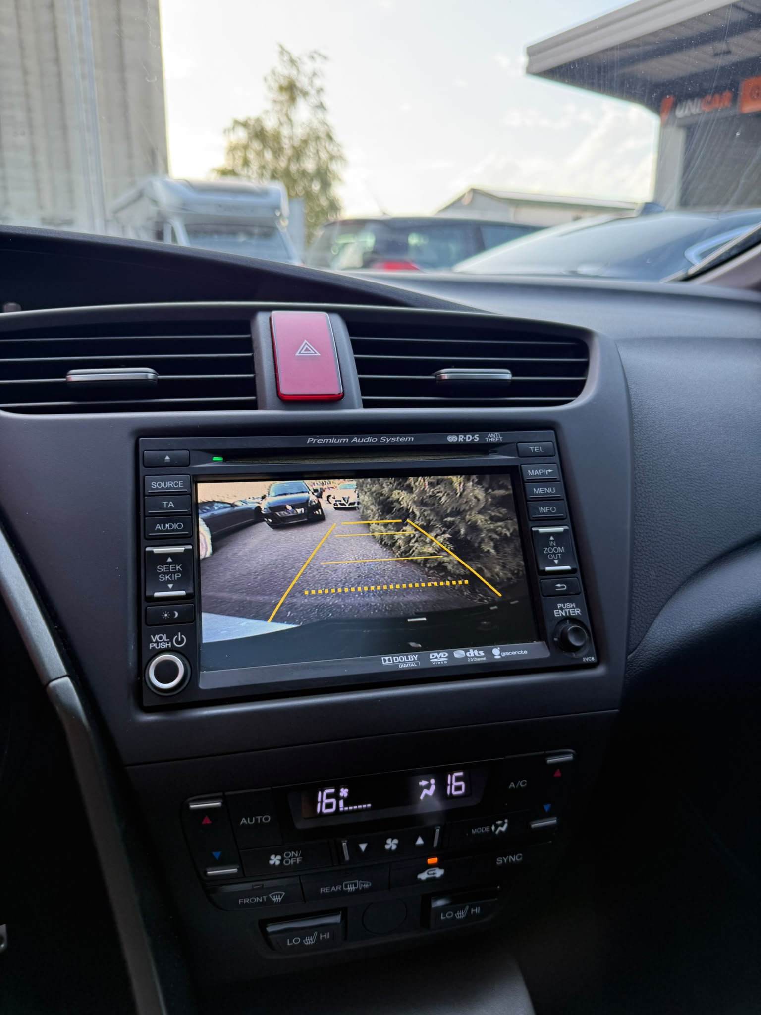 HONDA Civic 1.8i Executive Automatic-image-6