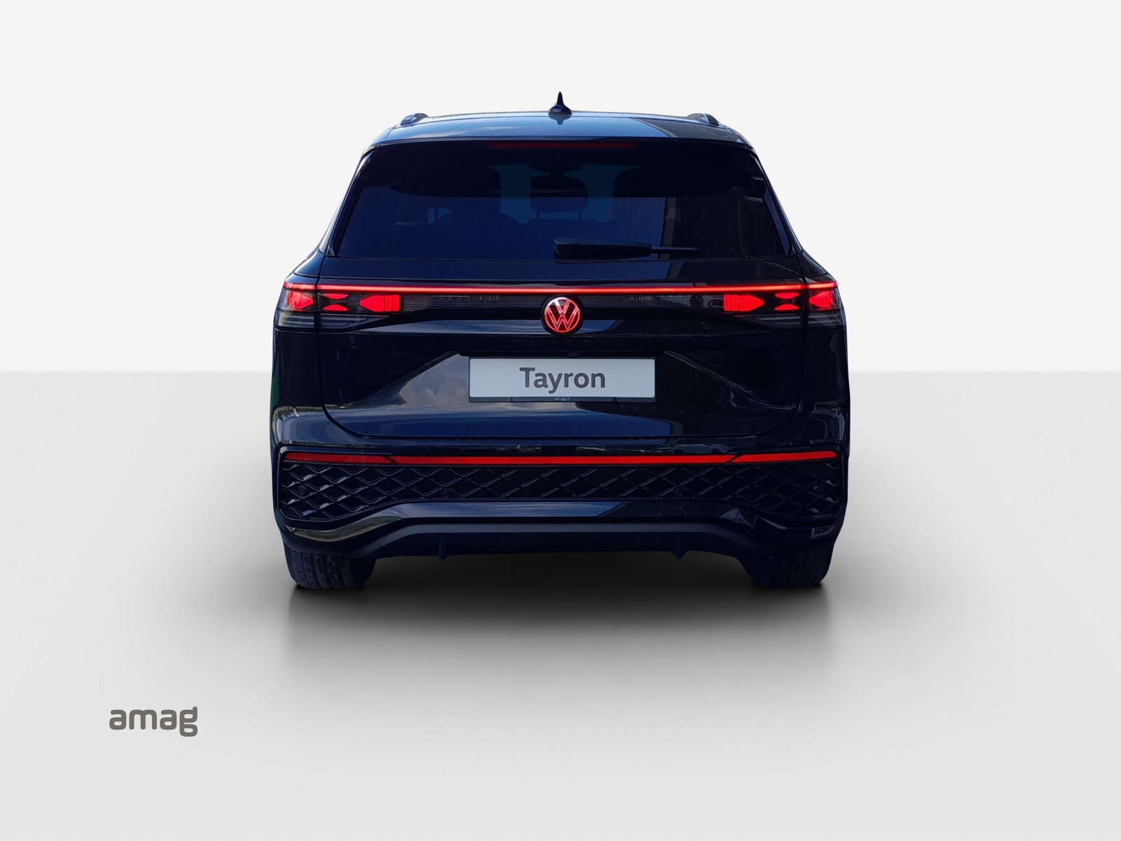 VW Tayron 2.0 TSI R-Line DSG 4Motion-image-3