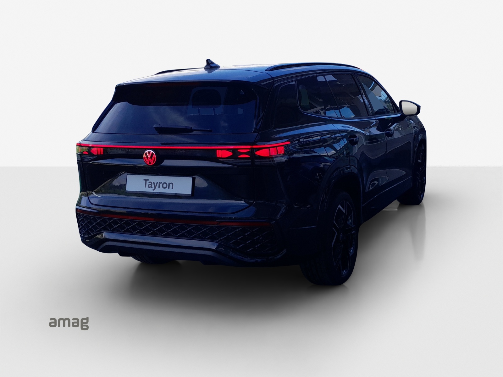 VW Tayron 2.0 TSI R-Line DSG 4Motion-image-4