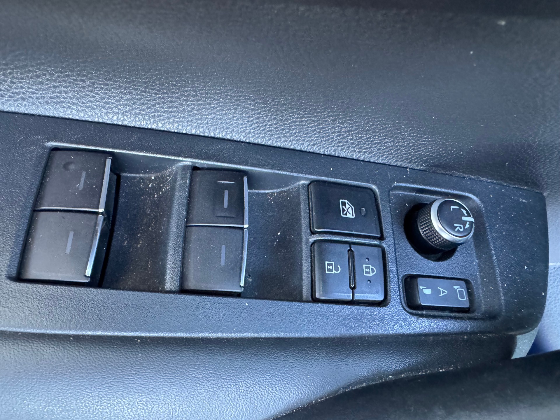 SUZUKI Swace 1.8 Hybrid Compact Top E-CVT-image-8