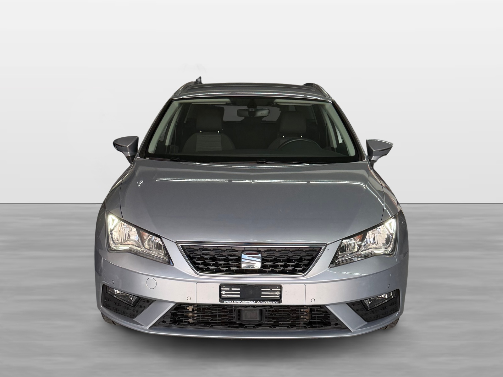 SEAT Leon ST 1.6 TDI CR Style DSG-image-0