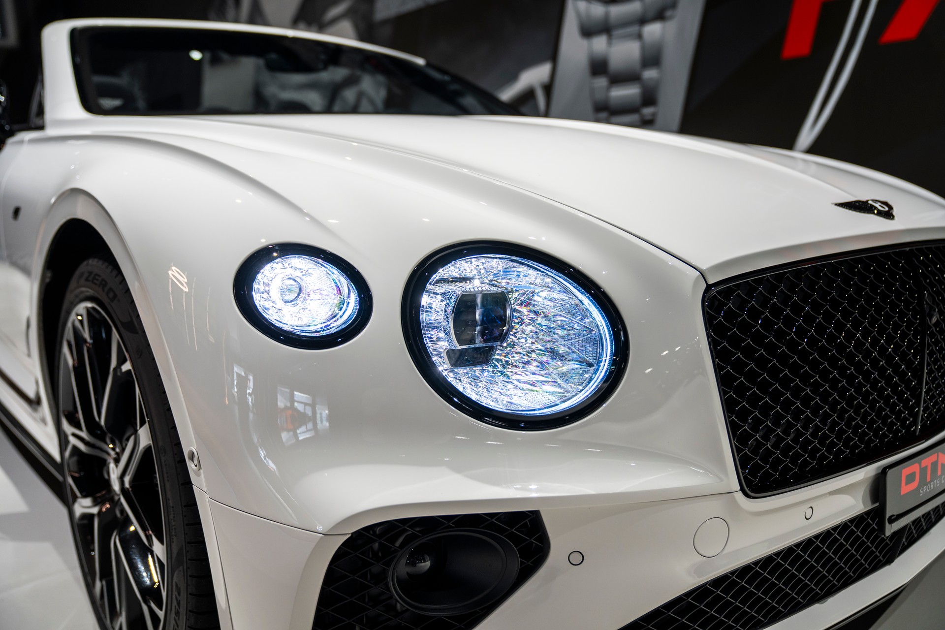 BENTLEY Continental GTC S 4.0 V8-image-6