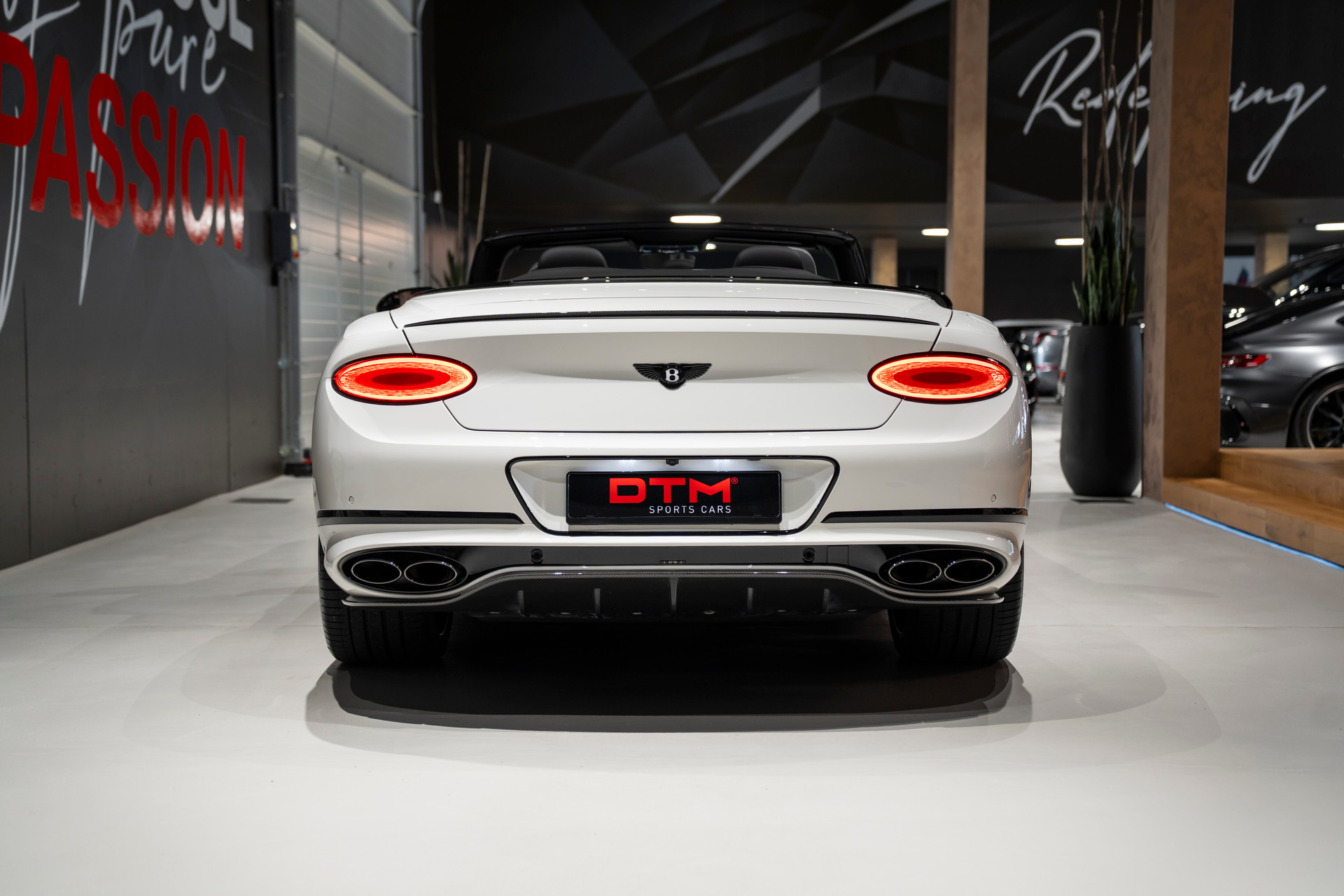 BENTLEY Continental GTC S 4.0 V8-image-4