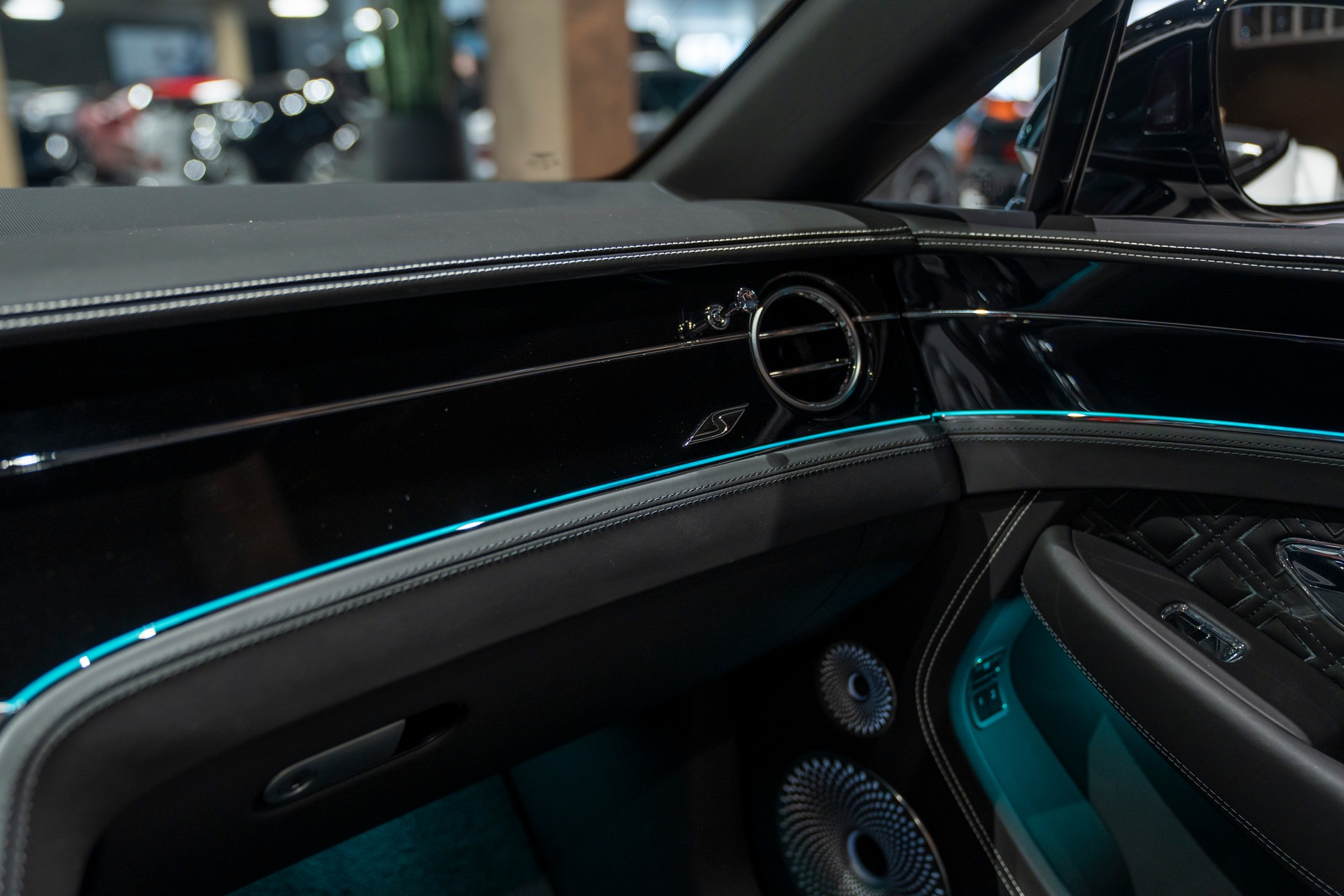 BENTLEY Continental GTC S 4.0 V8-image-18