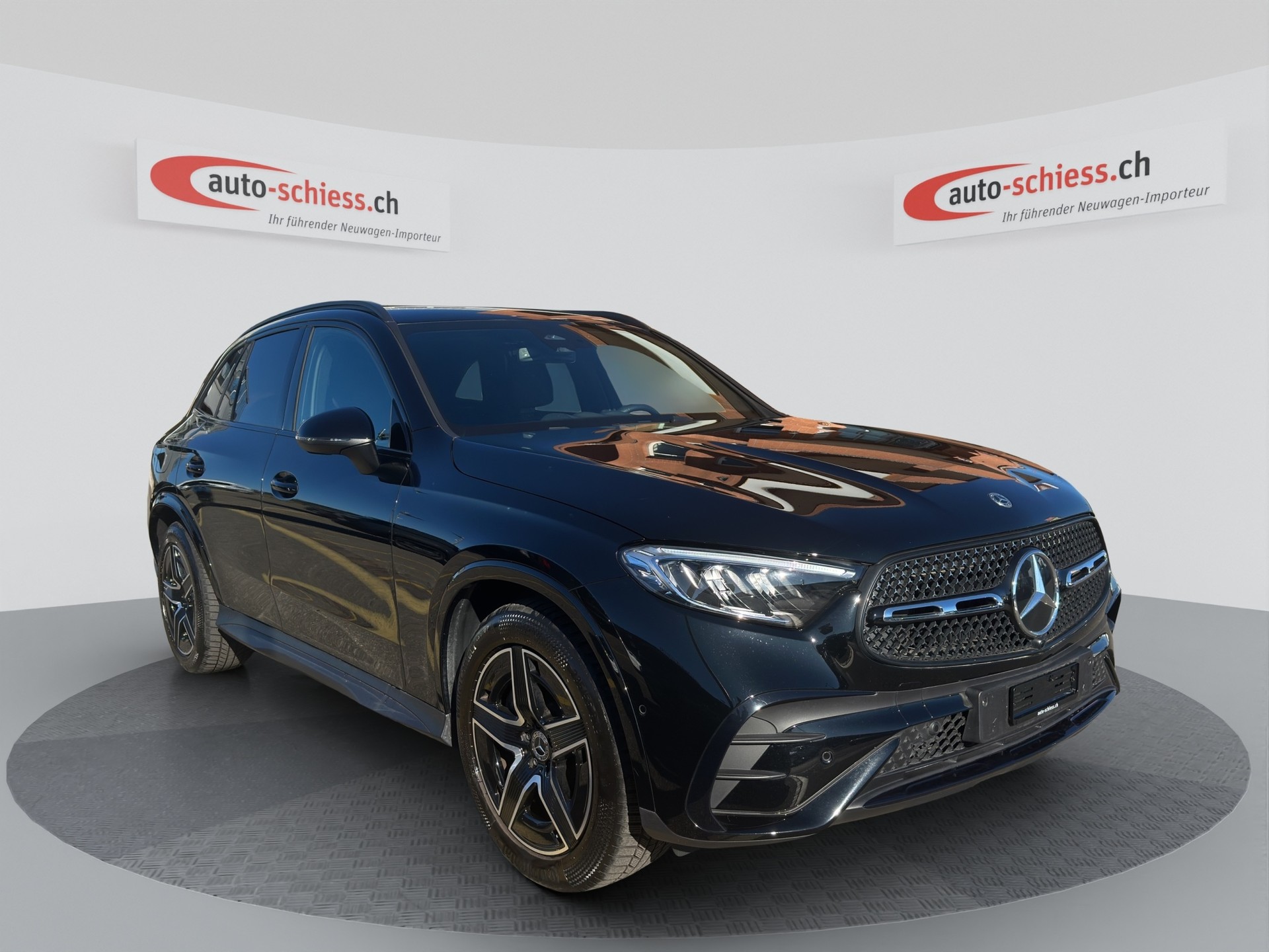 MERCEDES-BENZ GLC 300 d 4Matic AMG Line Night 9G-Tronic-image-0
