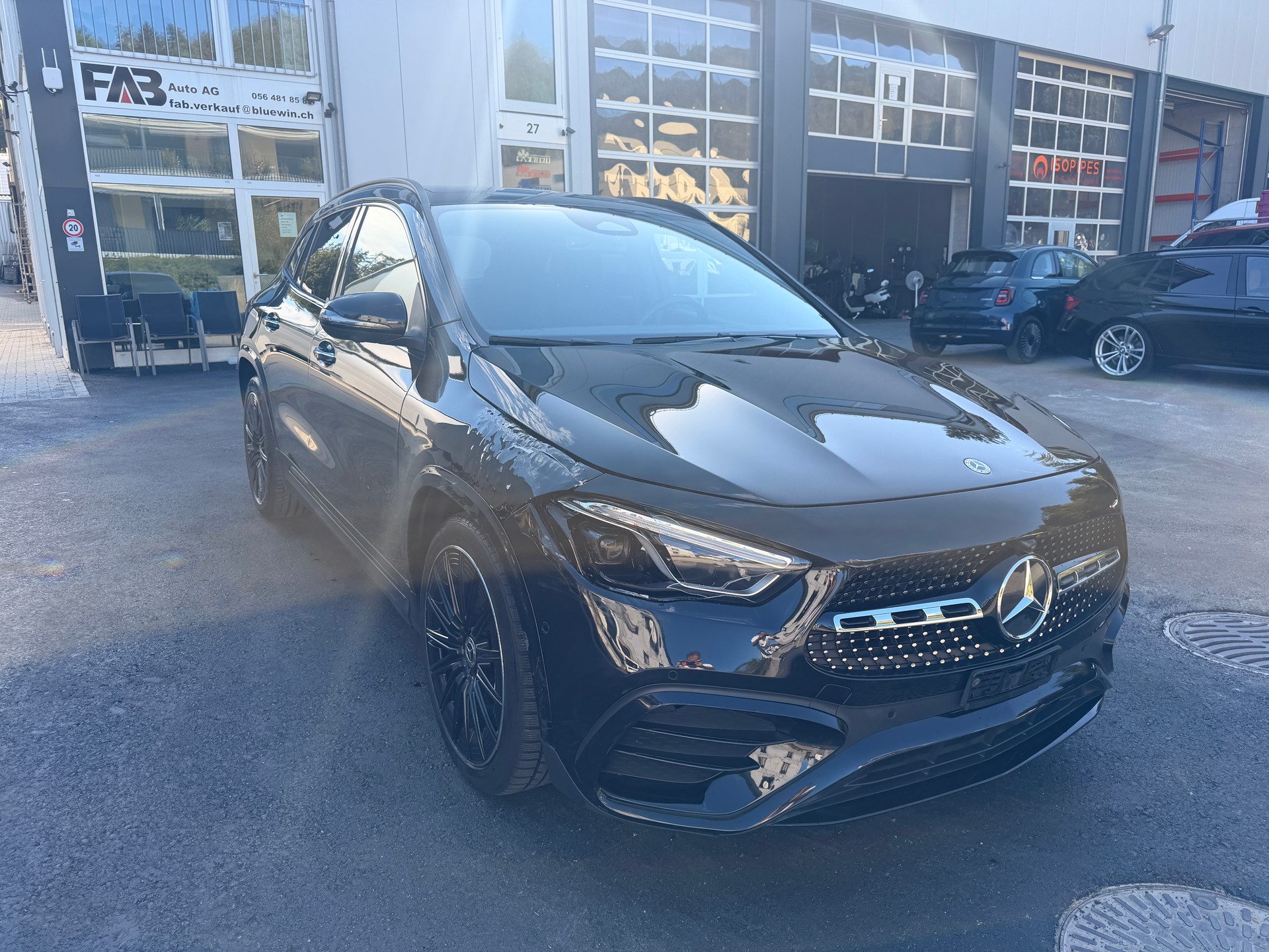 MERCEDES-BENZ GLA 250 4Matic 8G-DCT AMG -LINE-image-1