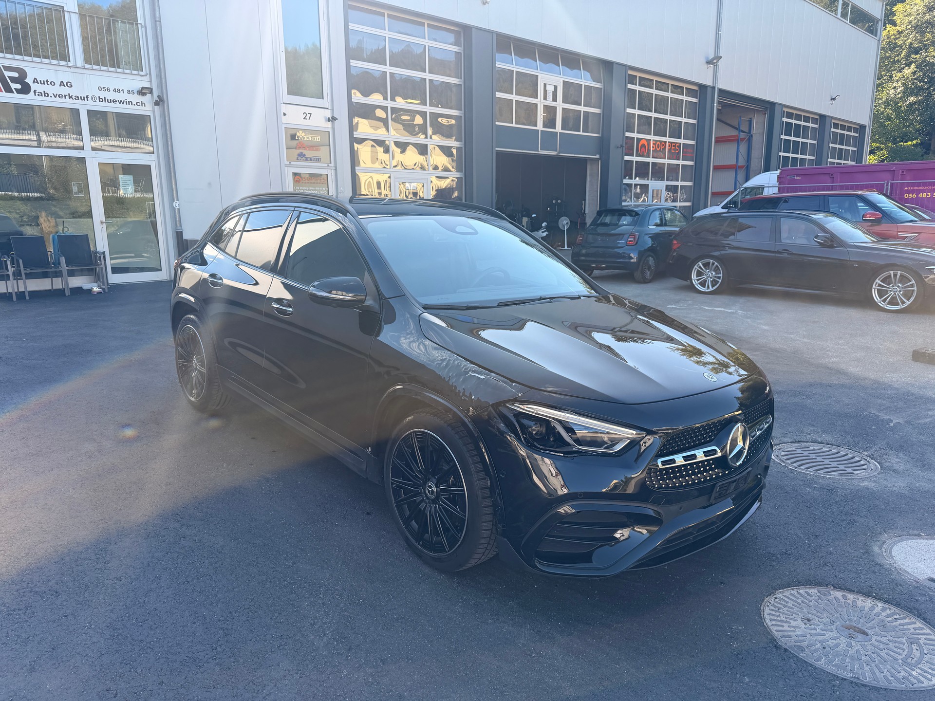 MERCEDES-BENZ GLA 250 4Matic 8G-DCT AMG -LINE-image-3