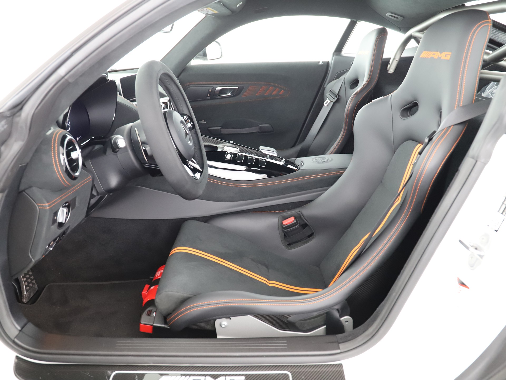 MERCEDES-BENZ Black Series-image-9