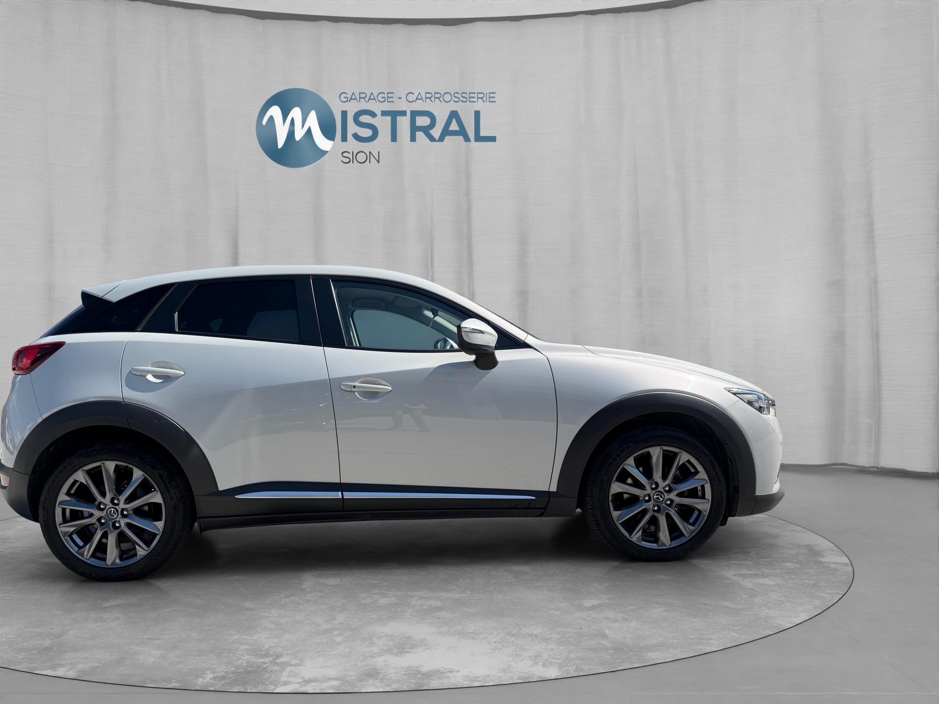 MAZDA CX-3 SKYACTIV-G 150 Havana AWD Automat-image-5