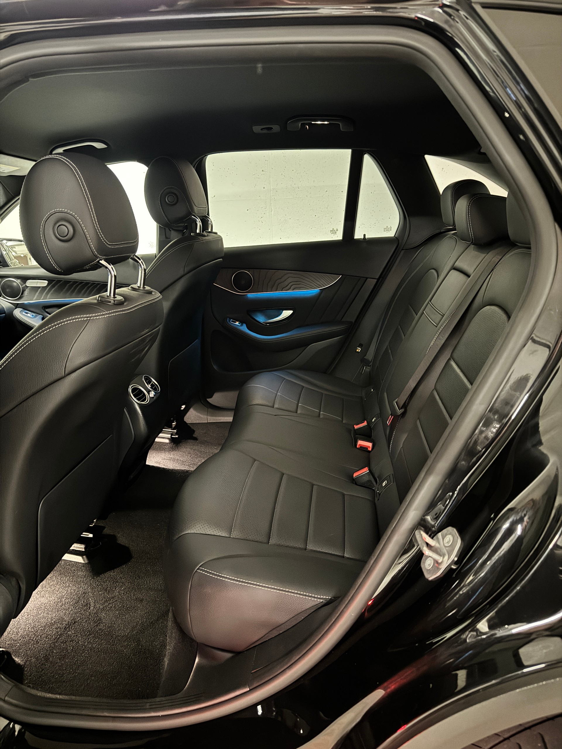 MERCEDES-BENZ GLC 250 d AMG Line 4Matic 9G-Tronic-image-7
