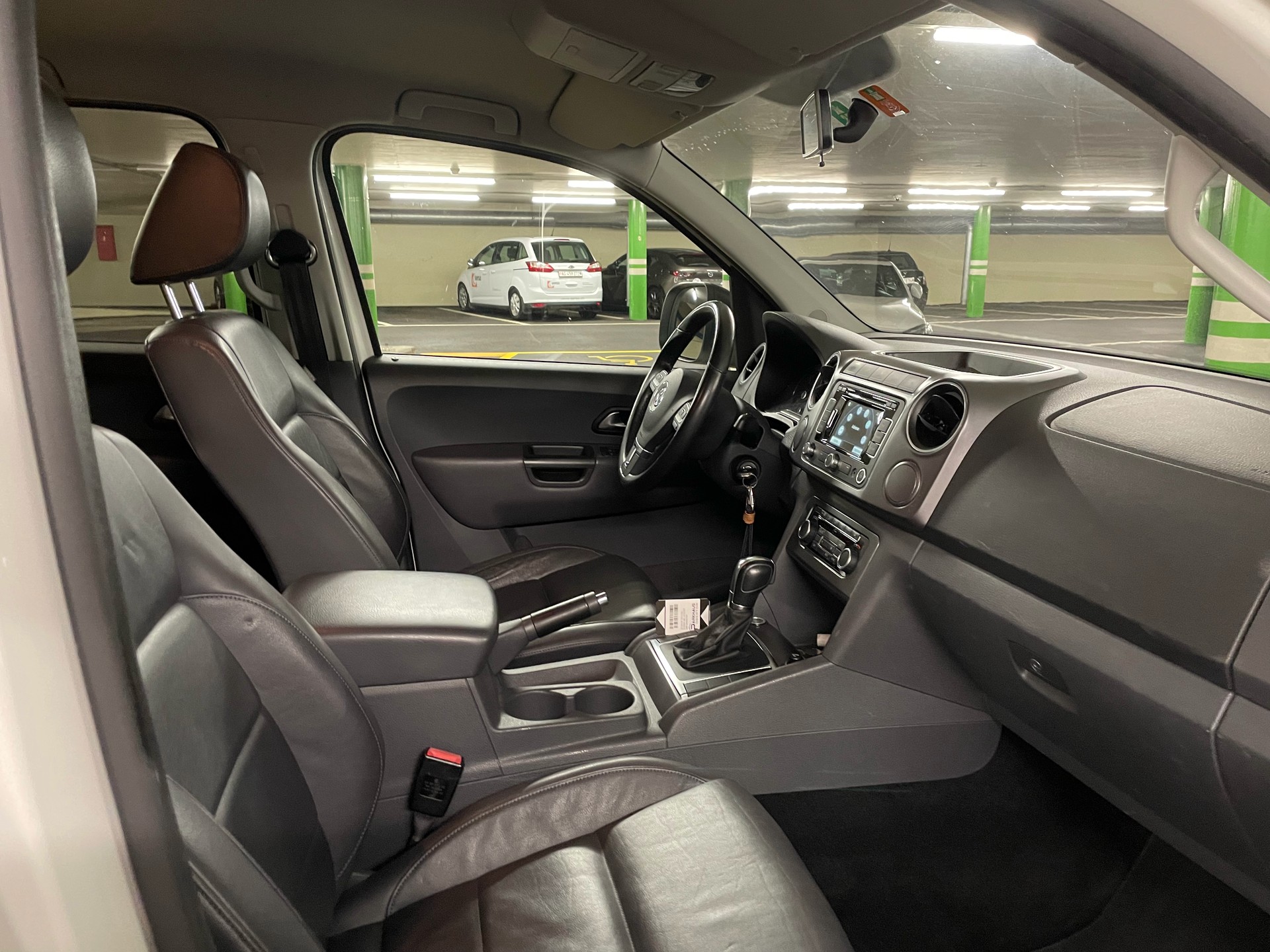 VW Amarok 2.0 BiTDI Highline Dark Label 4Motion permanent-image-8