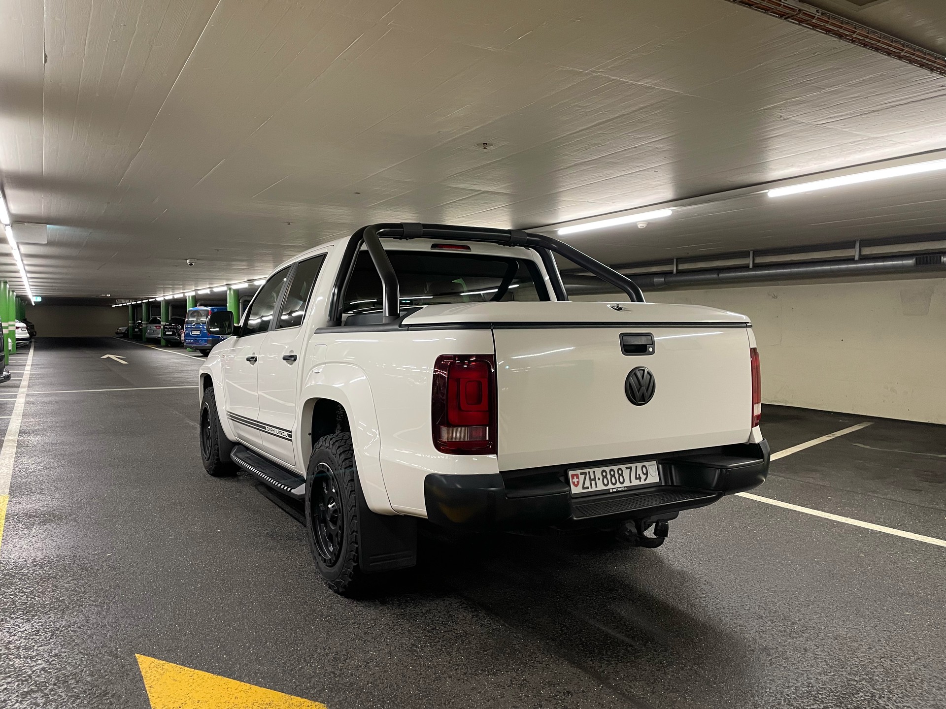 VW Amarok 2.0 BiTDI Highline Dark Label 4Motion permanent-image-6
