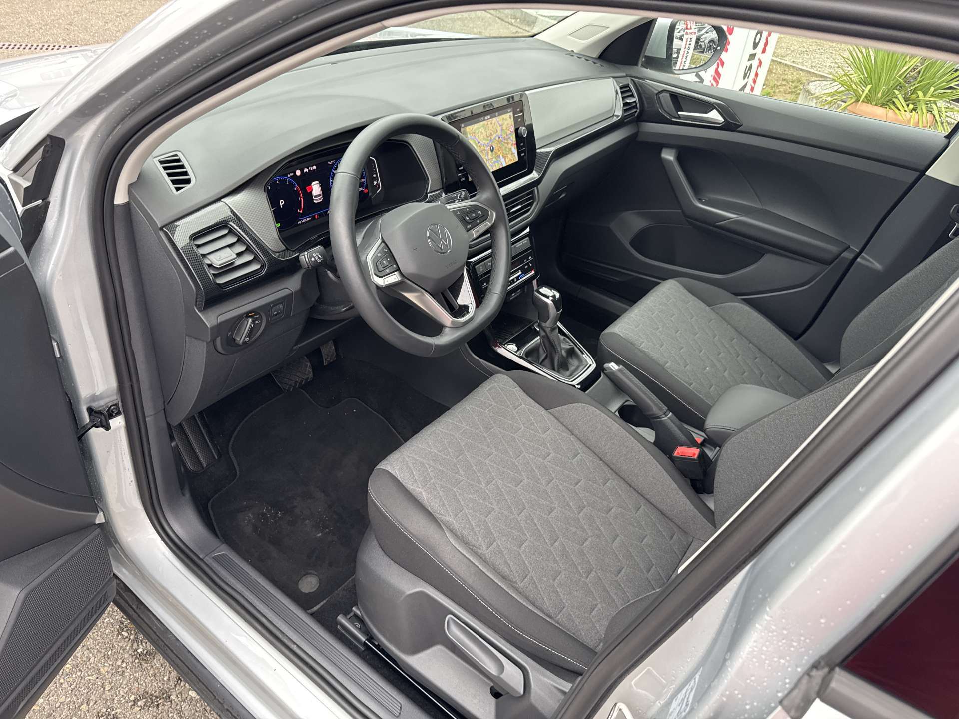 VW T-Cross 1.5 TSI EVO ACT Life DSG-Automat-image-5