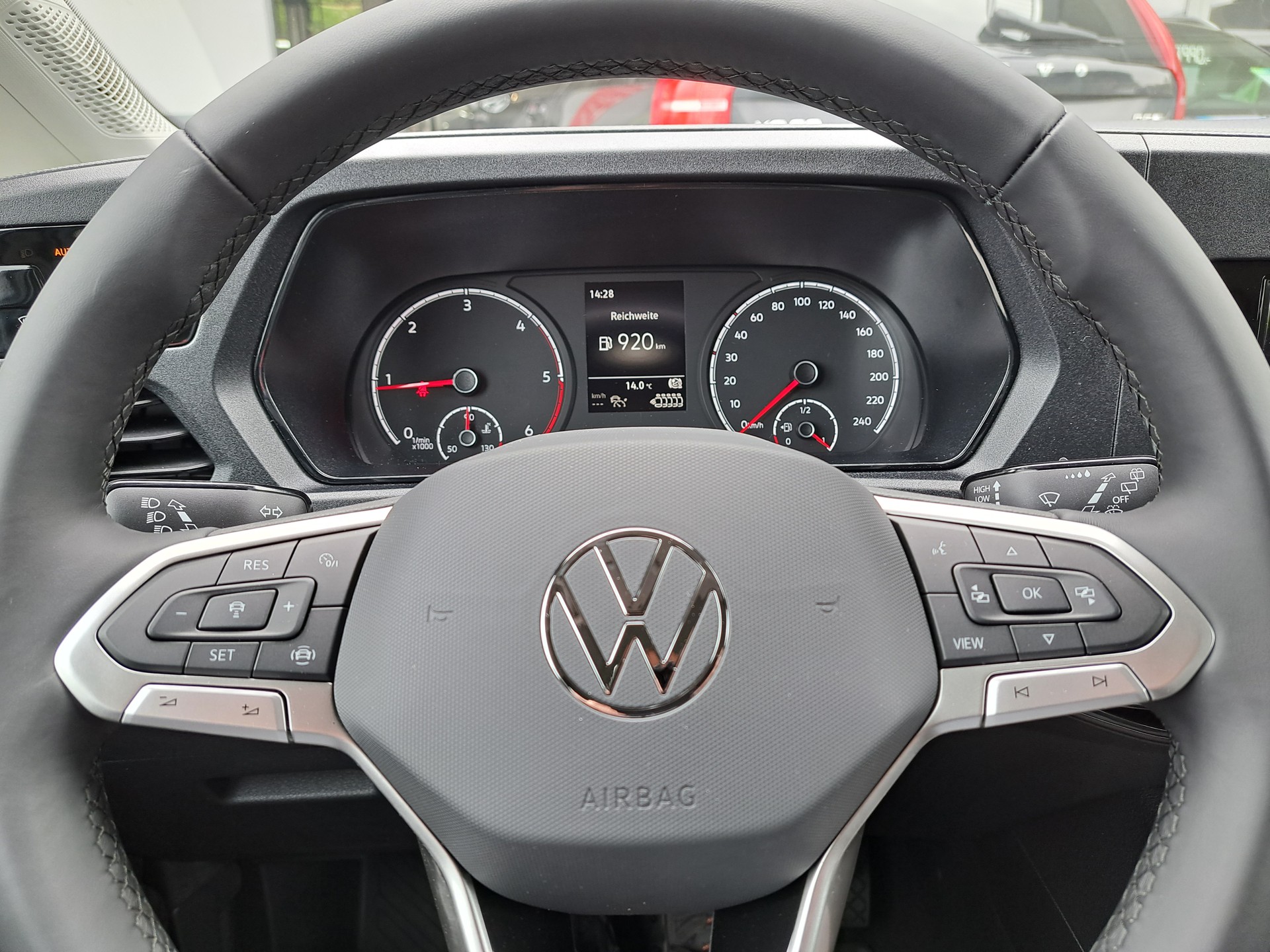 VW Caddy Maxi 2.0 TDI Life-image-6