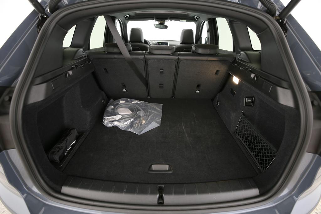 BMW X1 25e xDrive-image-16