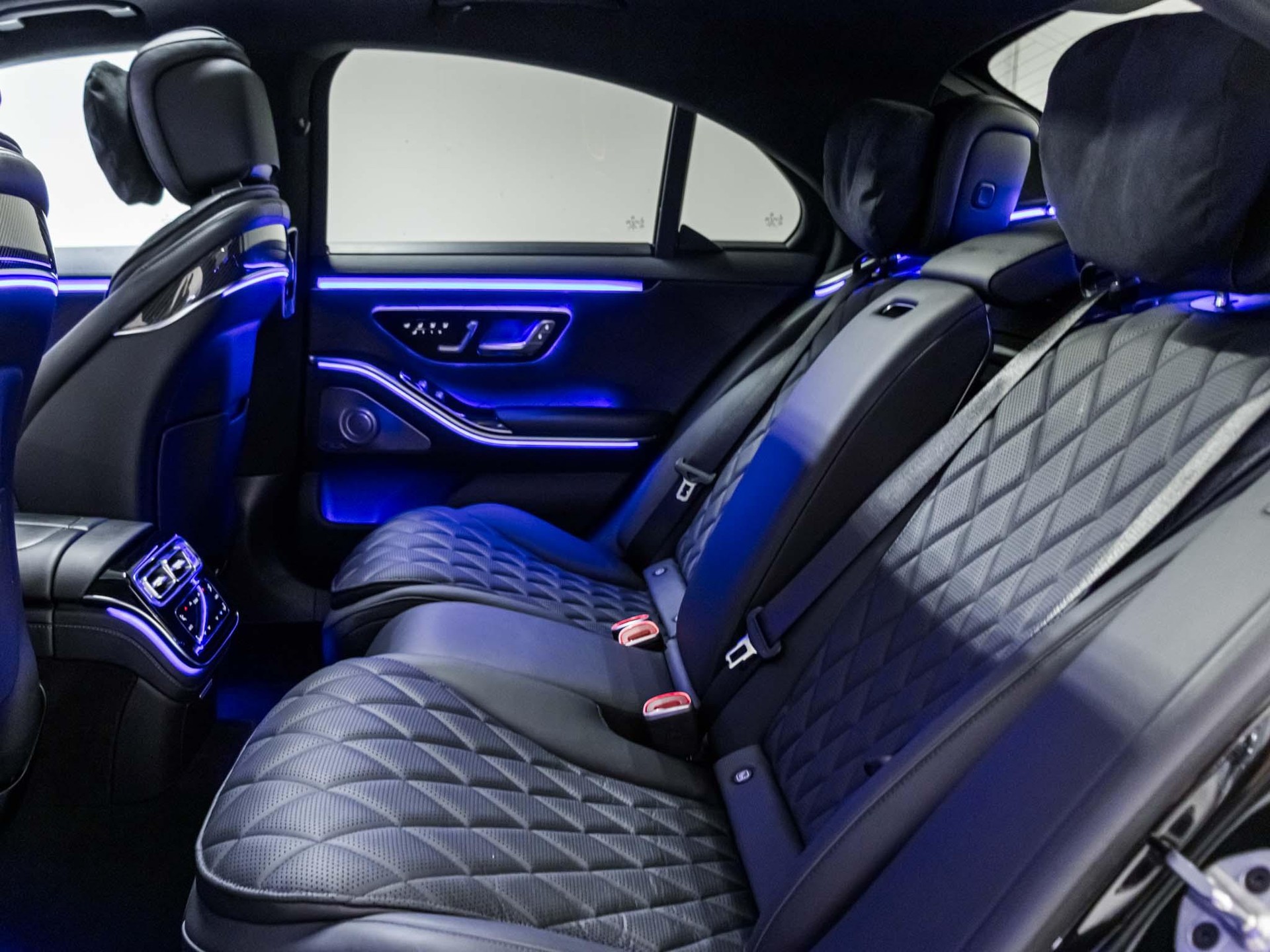 MERCEDES-BENZ S 400 d 4MATIC-image-7