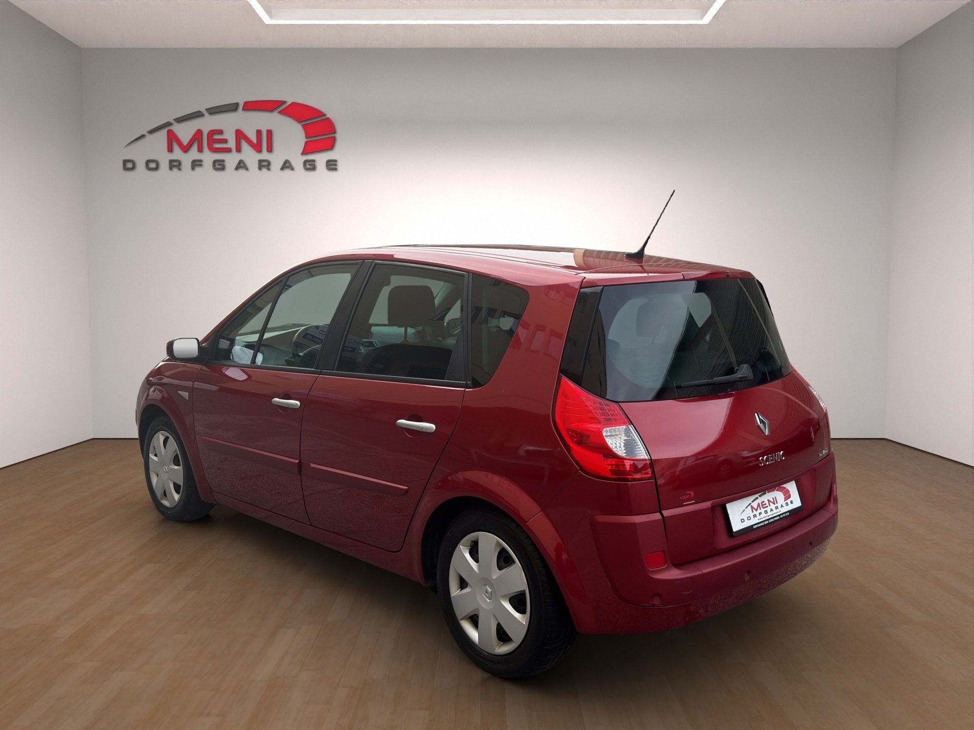 RENAULT Scénic 2.0 16V Dynamique-image-4