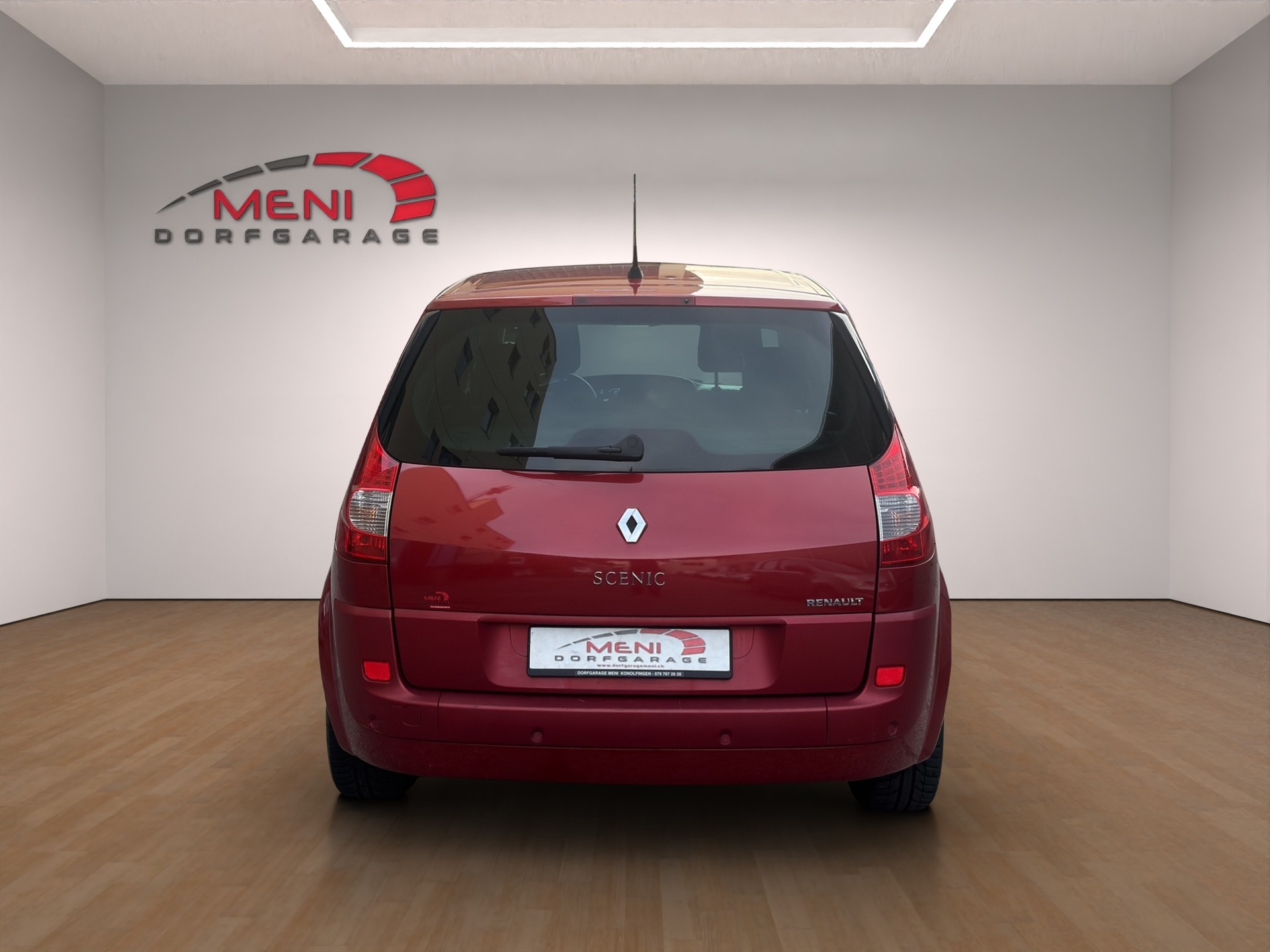 RENAULT Scénic 2.0 16V Dynamique-image-5