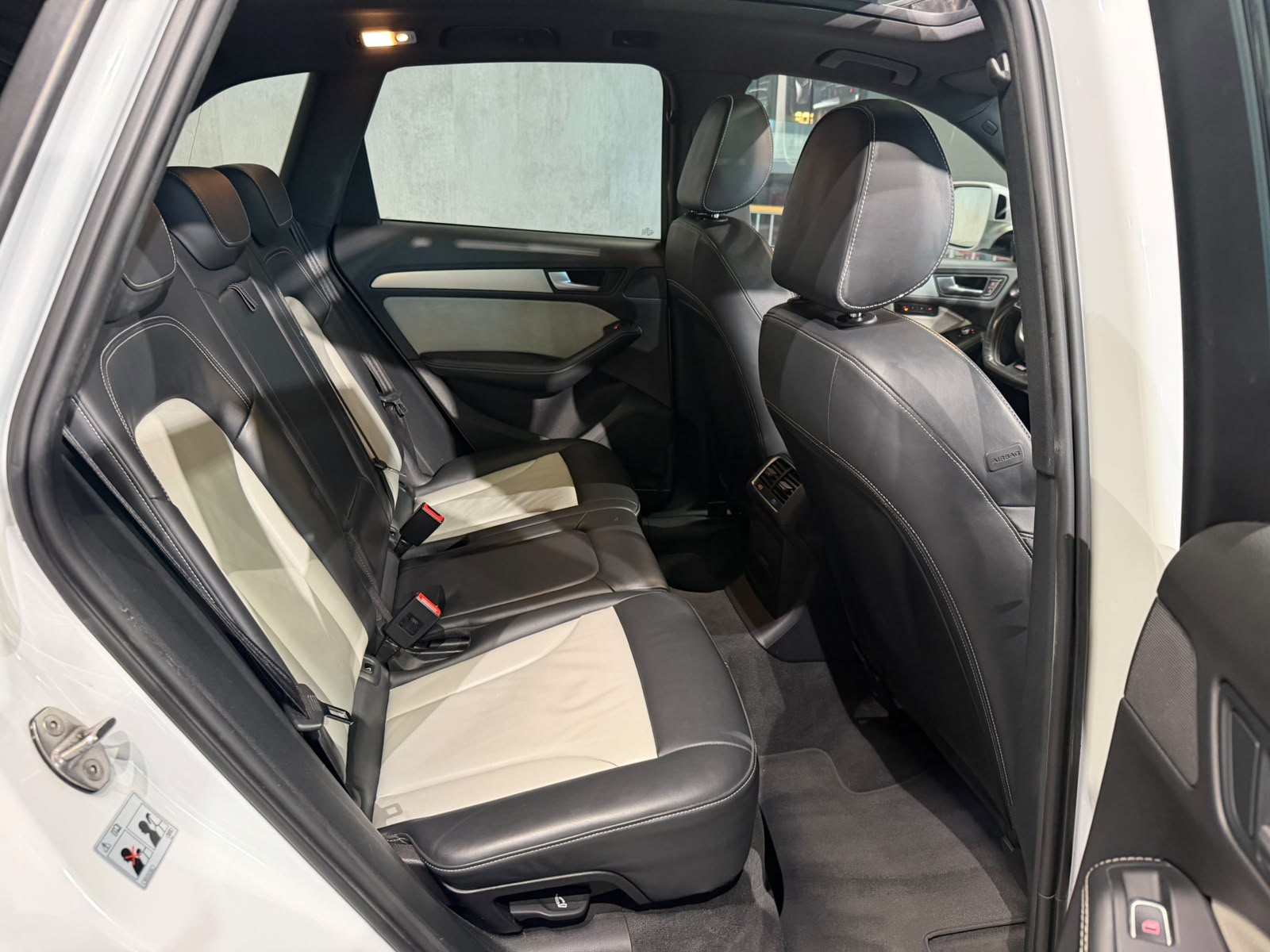 AUDI SQ5 3.0 TDI quattro tiptronic (CH)-image-19