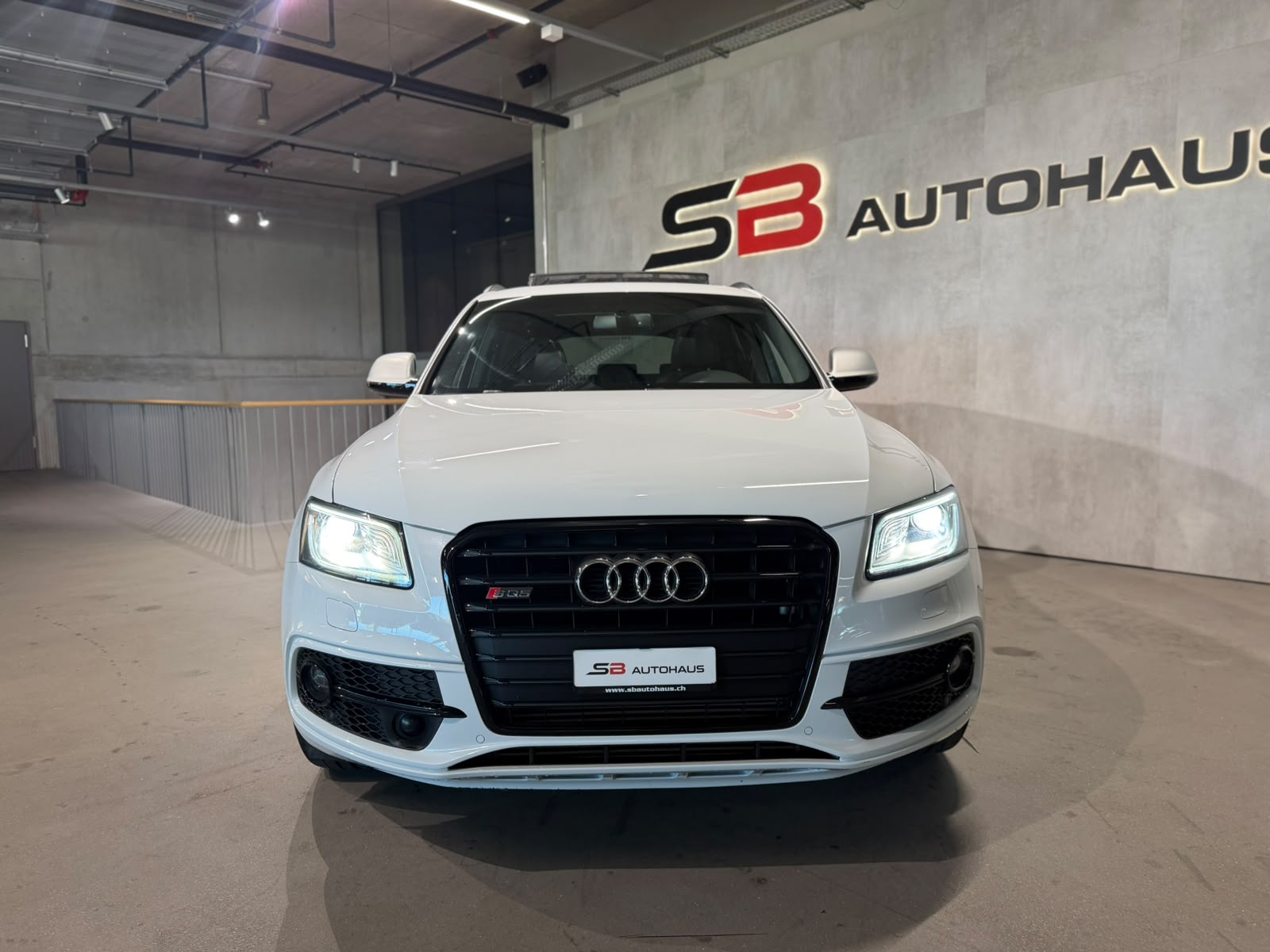 AUDI SQ5 3.0 TDI quattro tiptronic (CH)-image-4