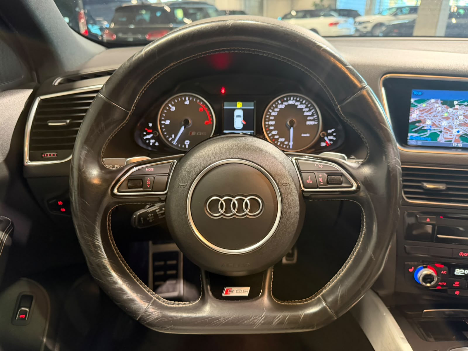 AUDI SQ5 3.0 TDI quattro tiptronic (CH)-image-24
