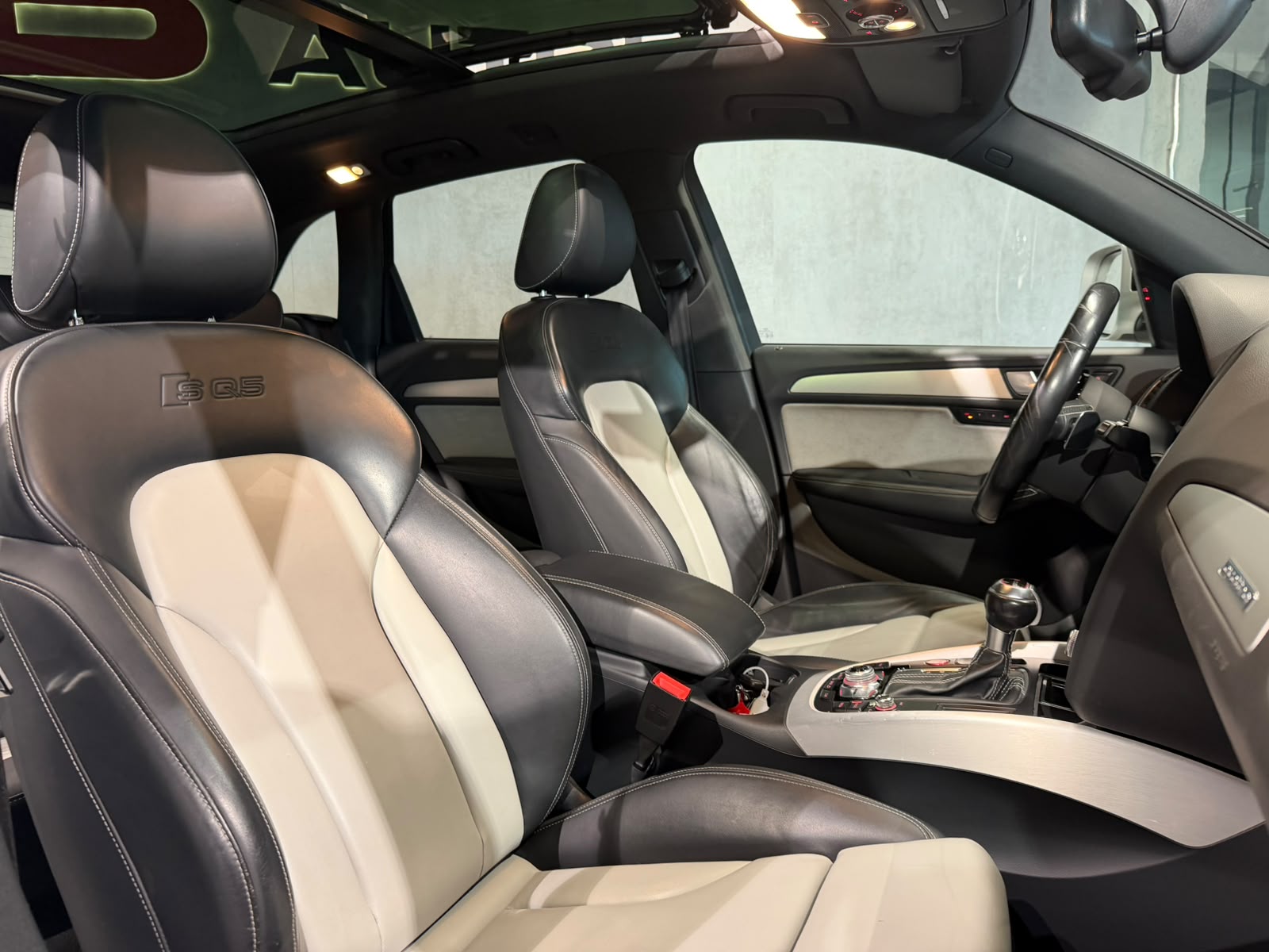 AUDI SQ5 3.0 TDI quattro tiptronic (CH)-image-21