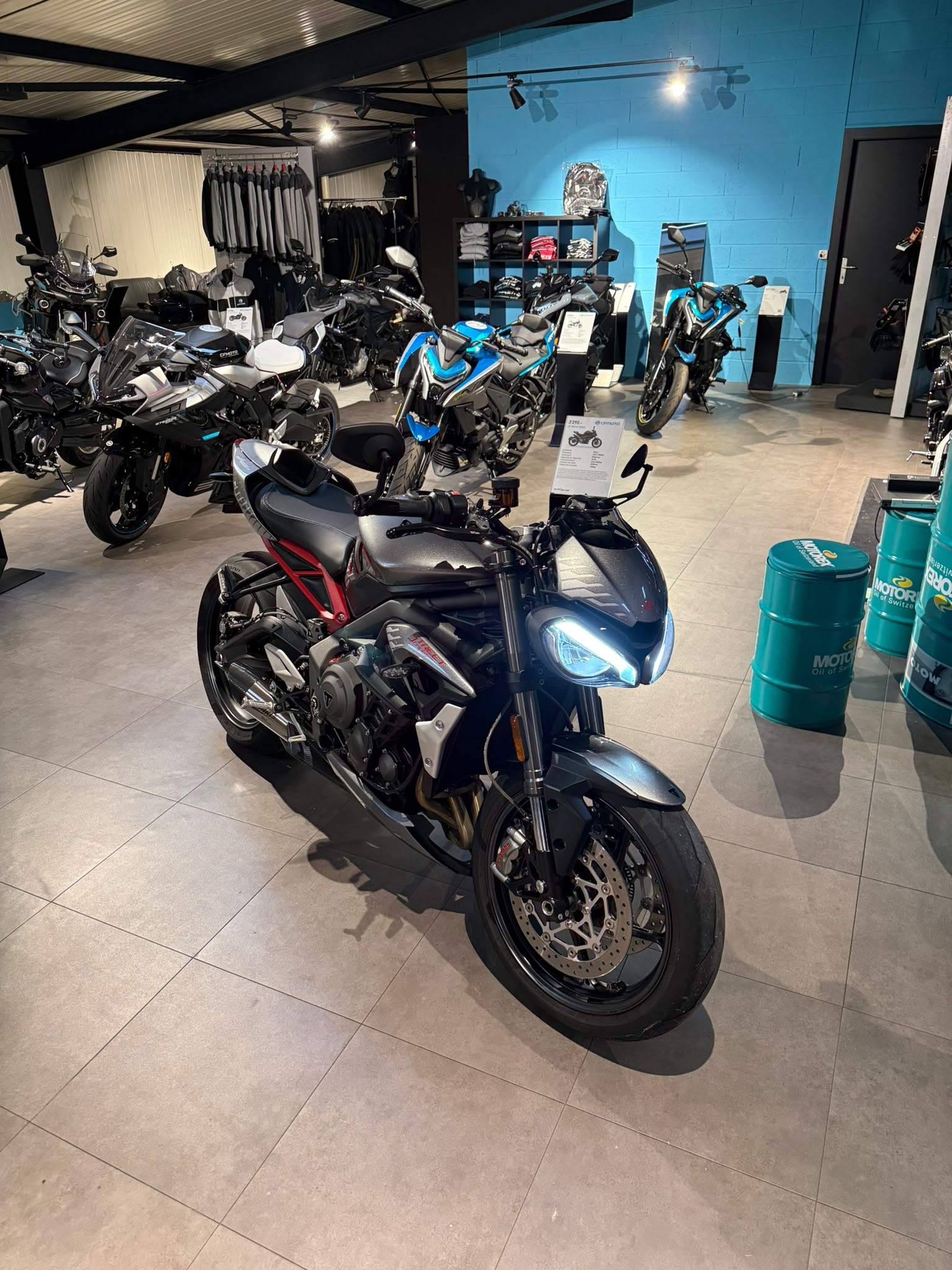 TRIUMPH Street Triple RS 765